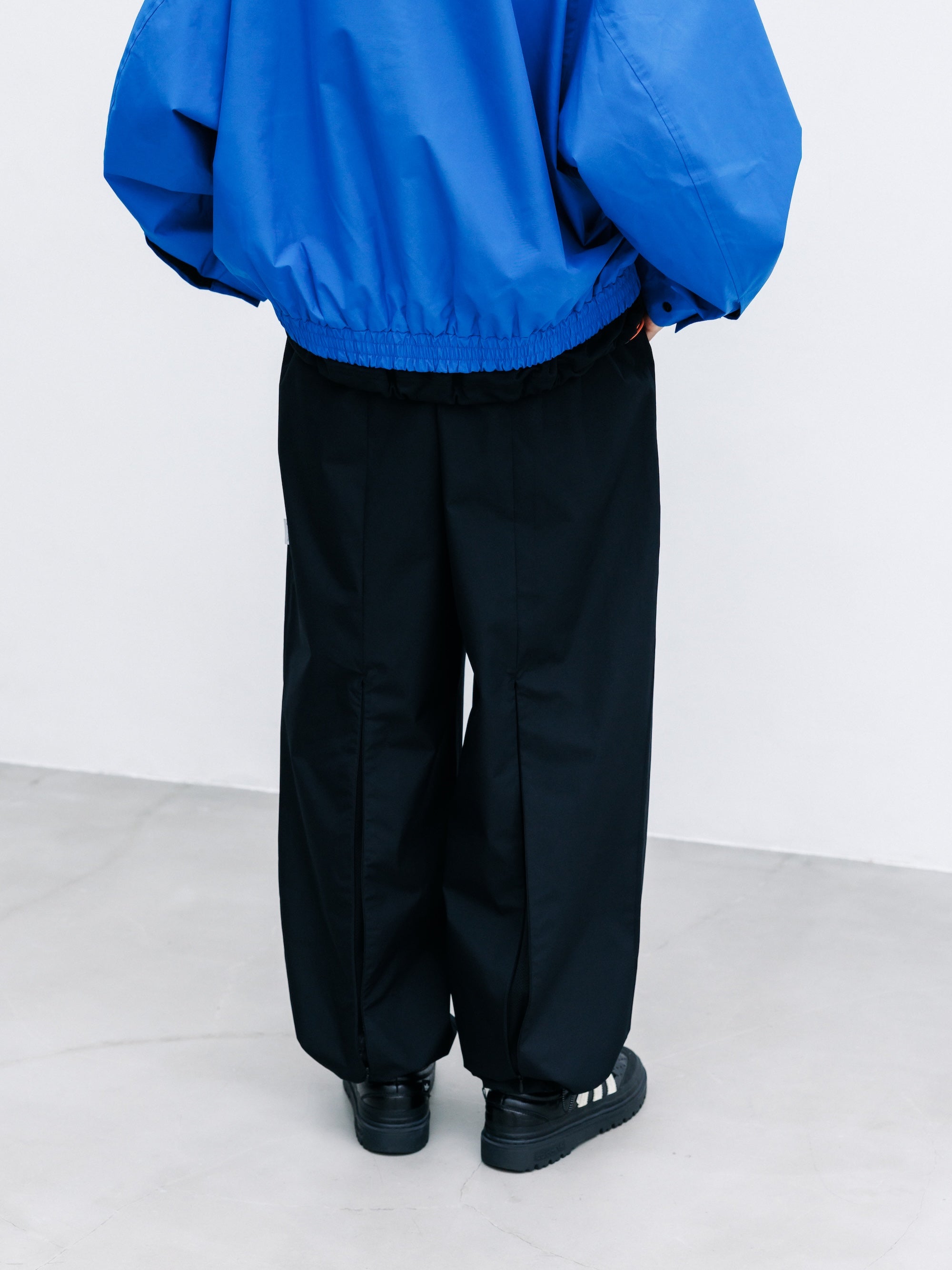 【8.8 SAT 20:00- IN STOCK】+phenix WINDSTOPPER® by GORE-TEX LABS CITY UNIFORM VENTILATION PANTS (BLACK)
