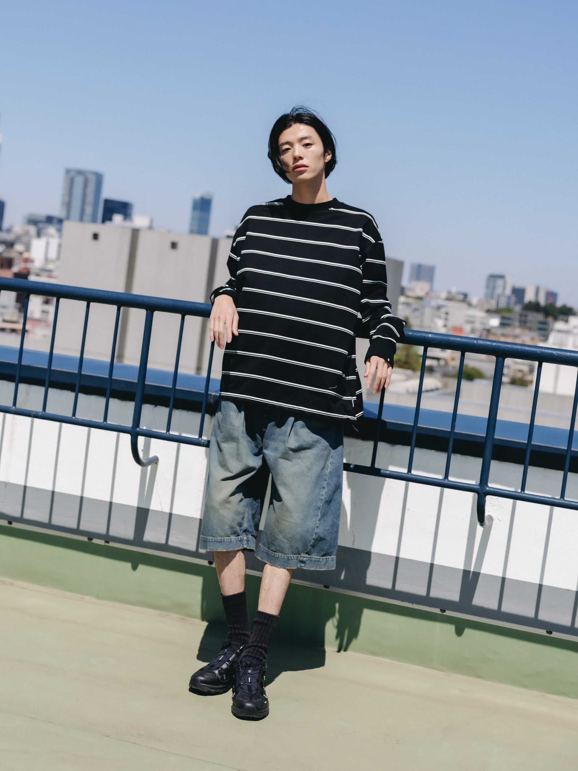 THICK THIN STRIPE L/S T-SHIRT WITH DRAWSTRINGS (BLACK)