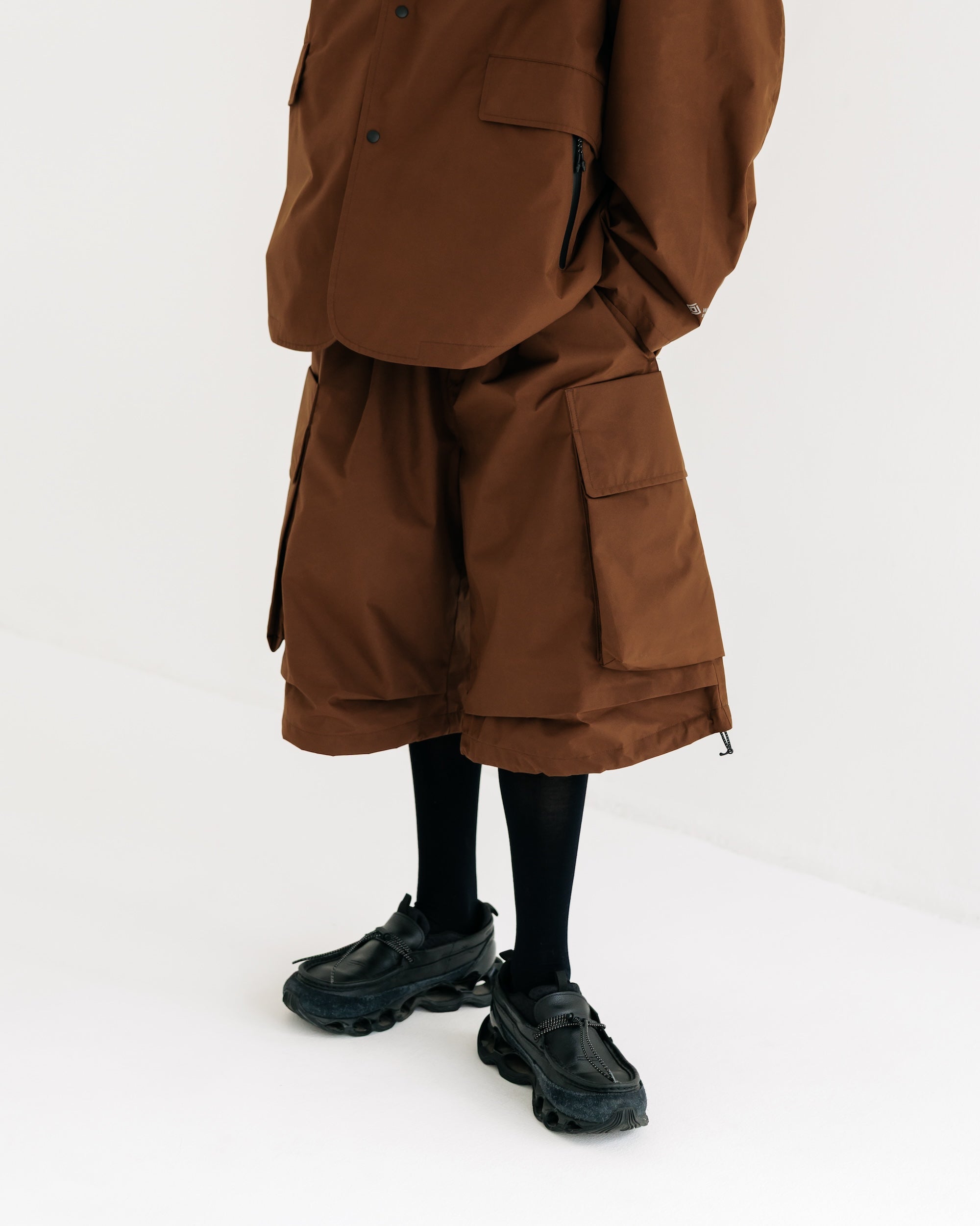 【9.3 WED 20:00- IN STOCK】+phenix WINDSTOPPER® by GORE-TEX LABS CITY MILITARY HALF PANTS 001 (CHOCOLATE BROWN)