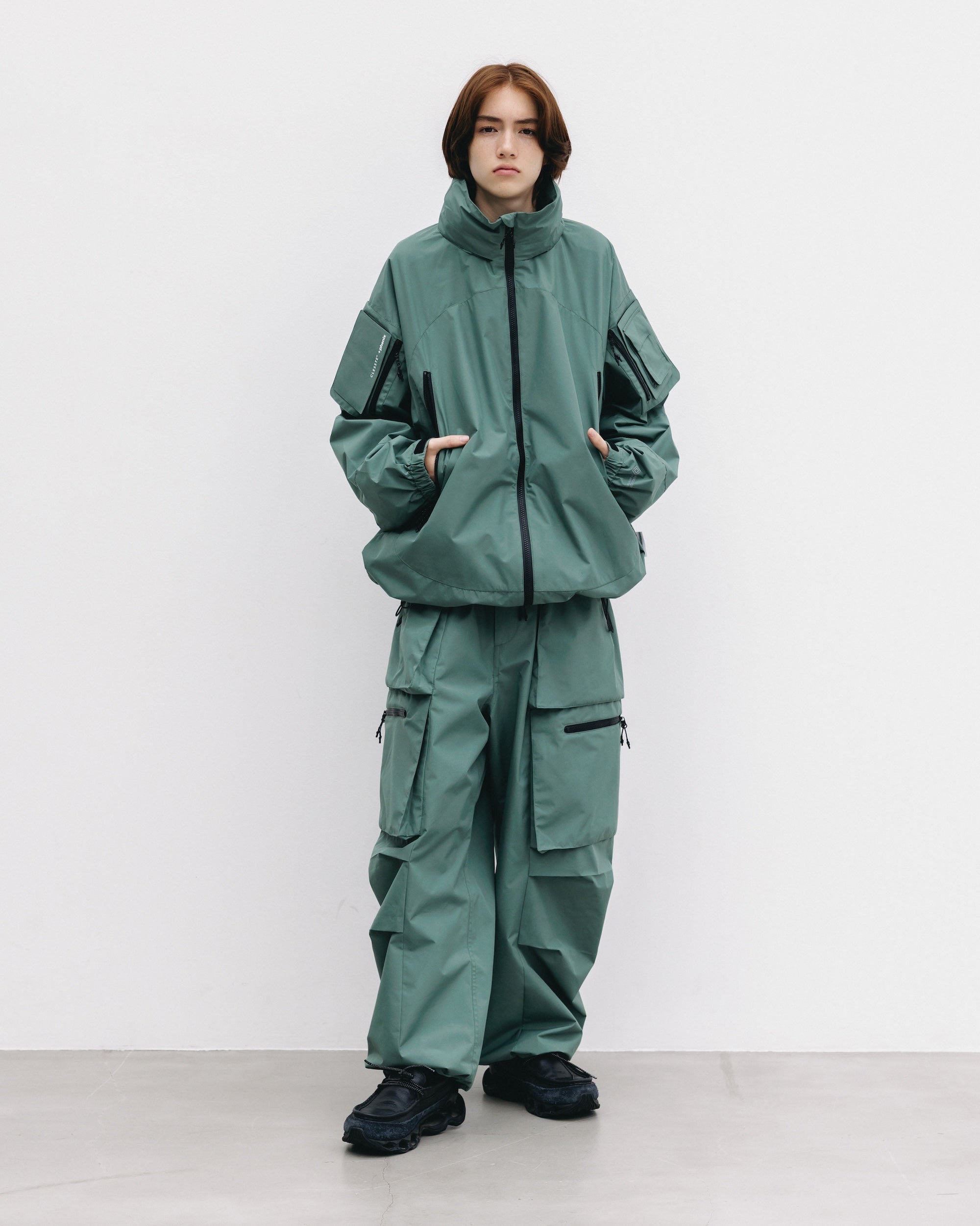 +phenix WINDSTOPPER® by GORE-TEX LABS CITY MILITARY JACKET (MILITARY GREEN)