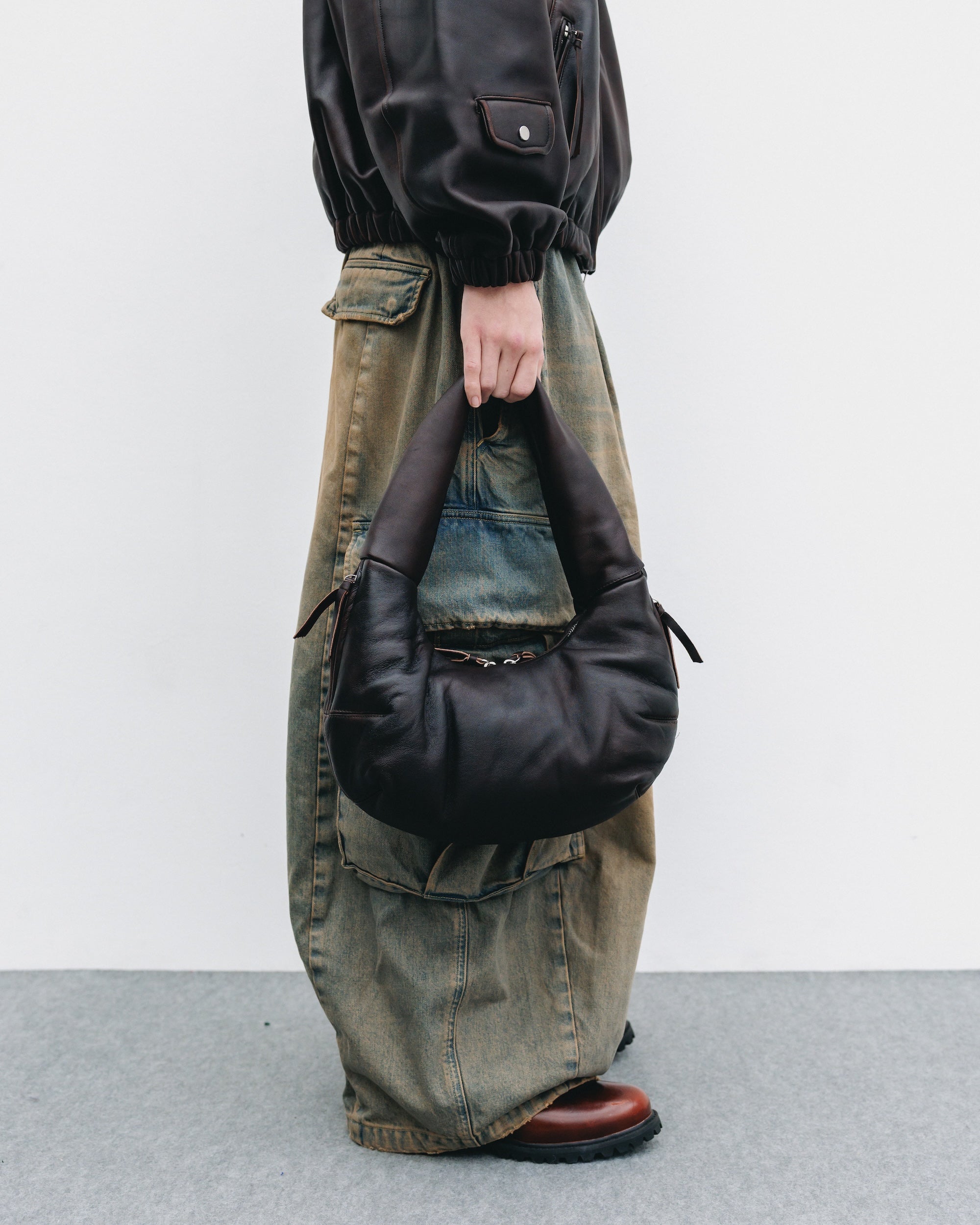 【11.1 SAT 20:00- IN STOCK】VINTAGE SHEEP LEATHER SYSTEM BAG XS