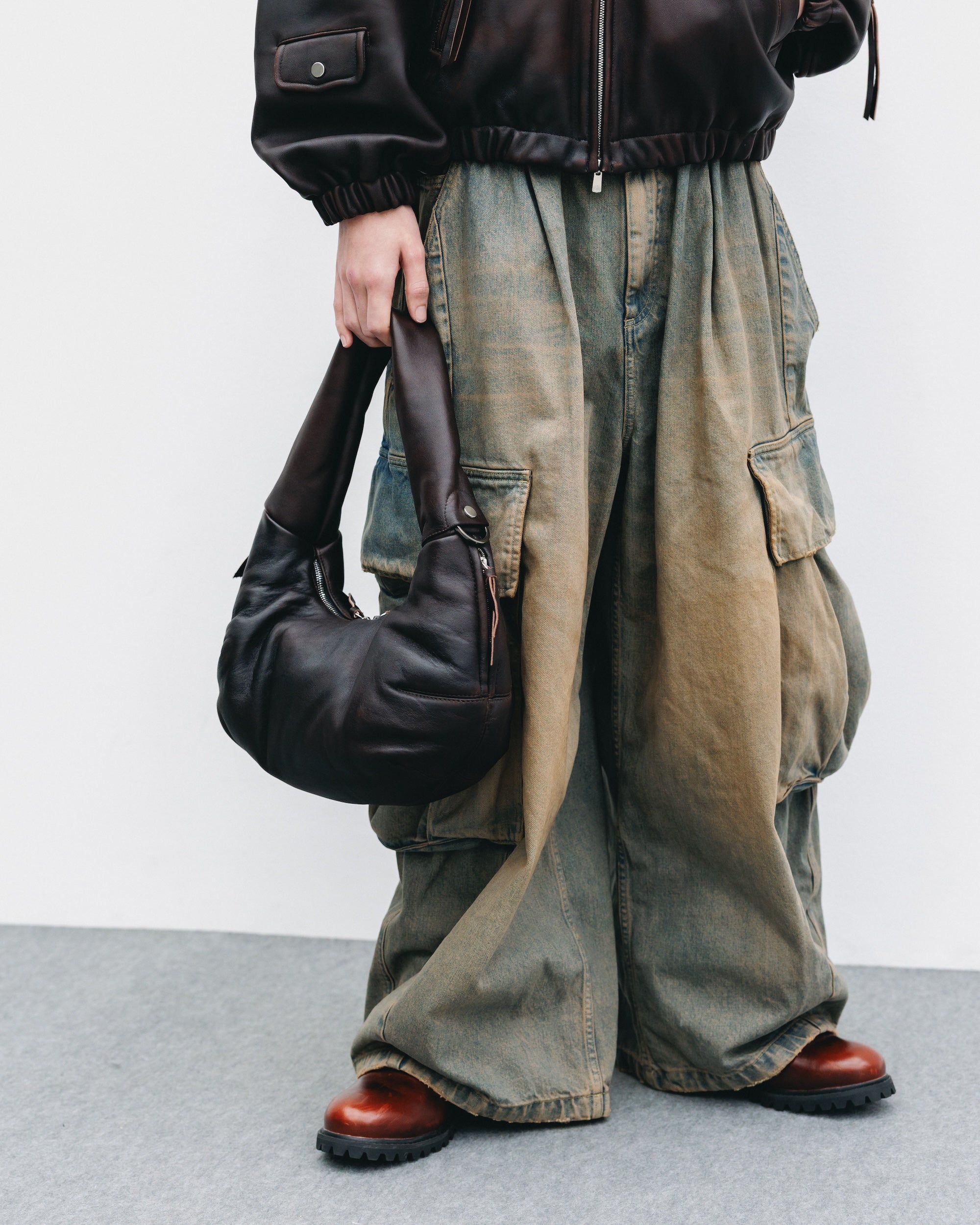 【11.1 SAT 20:00- IN STOCK】VINTAGE SHEEP LEATHER SYSTEM BAG XS