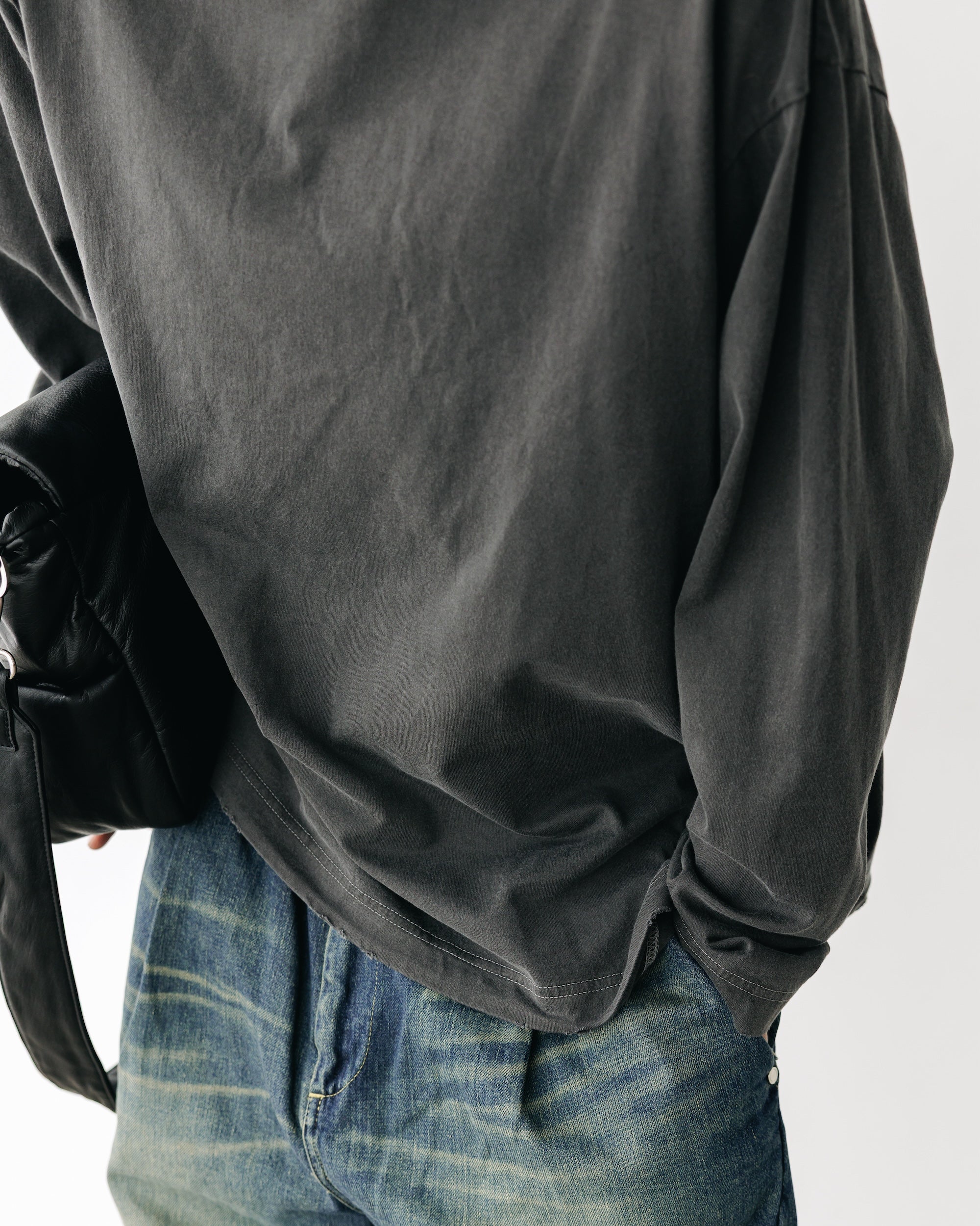 PIGMENT DYED L/S T-SHIRT WITH DRAWSTRINGS
