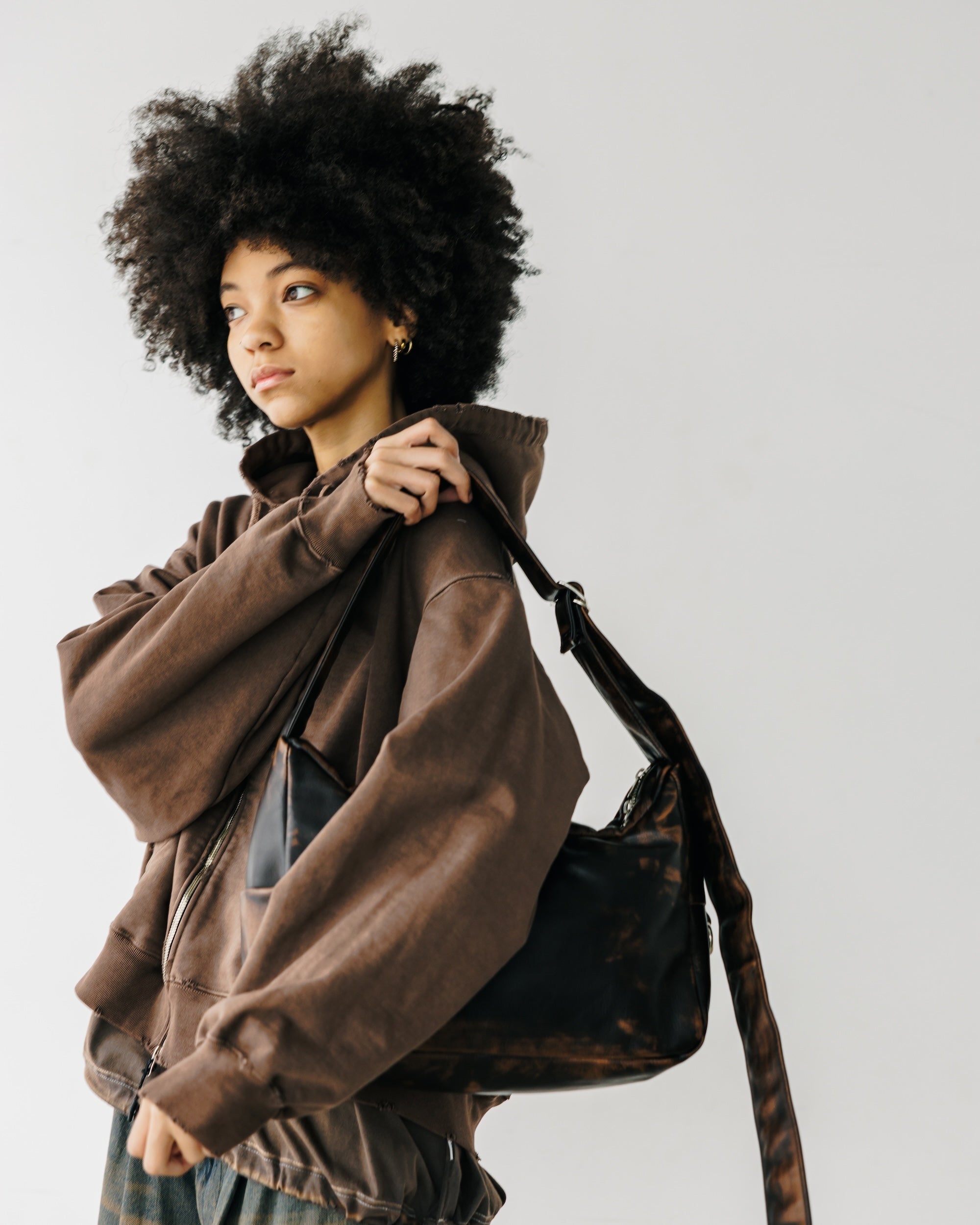 VINTAGE LEATHER HOLIDAY BAG (BROWN)