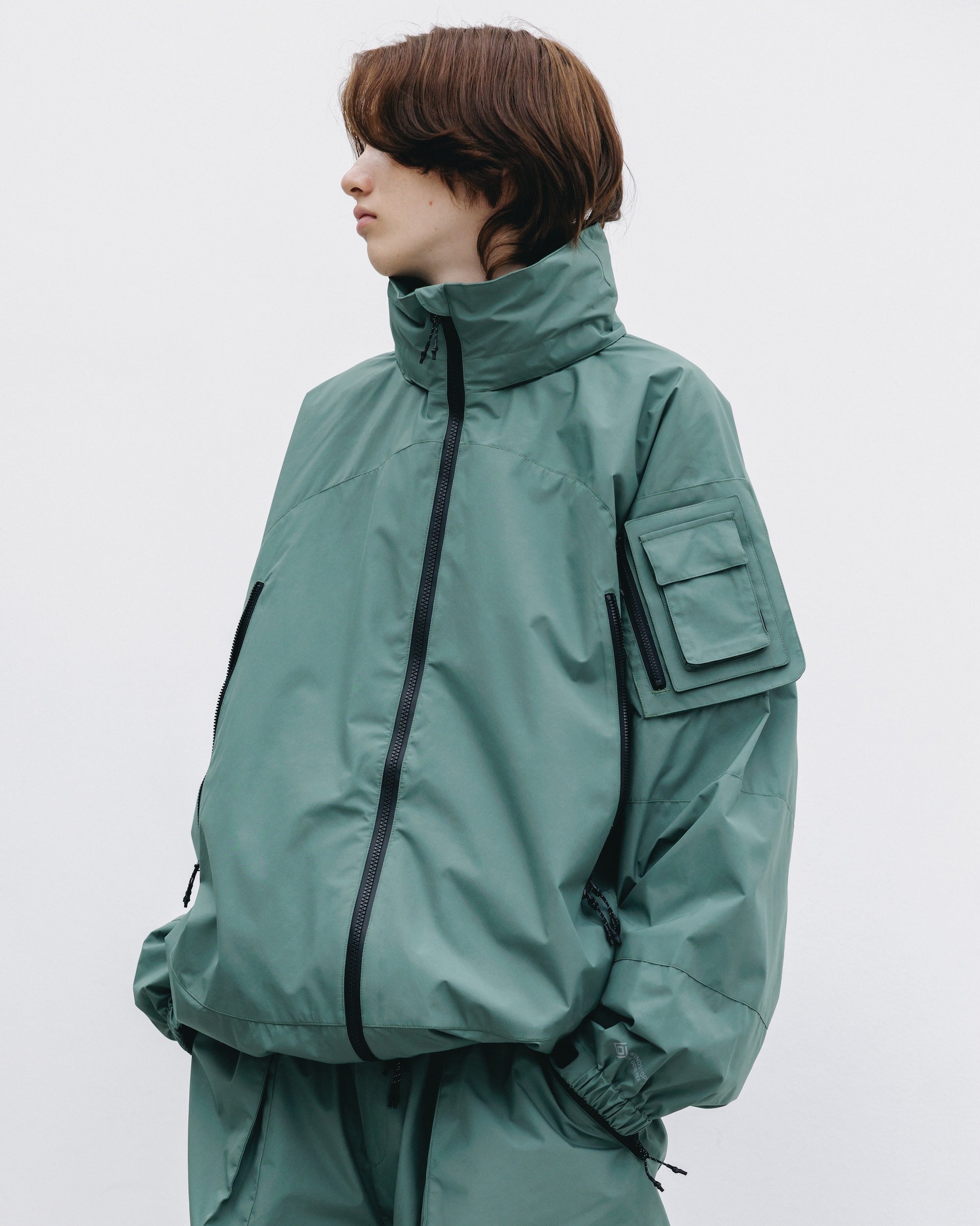 +phenix WINDSTOPPER® by GORE-TEX LABS CITY MILITARY JACKET (MILITARY GREEN)