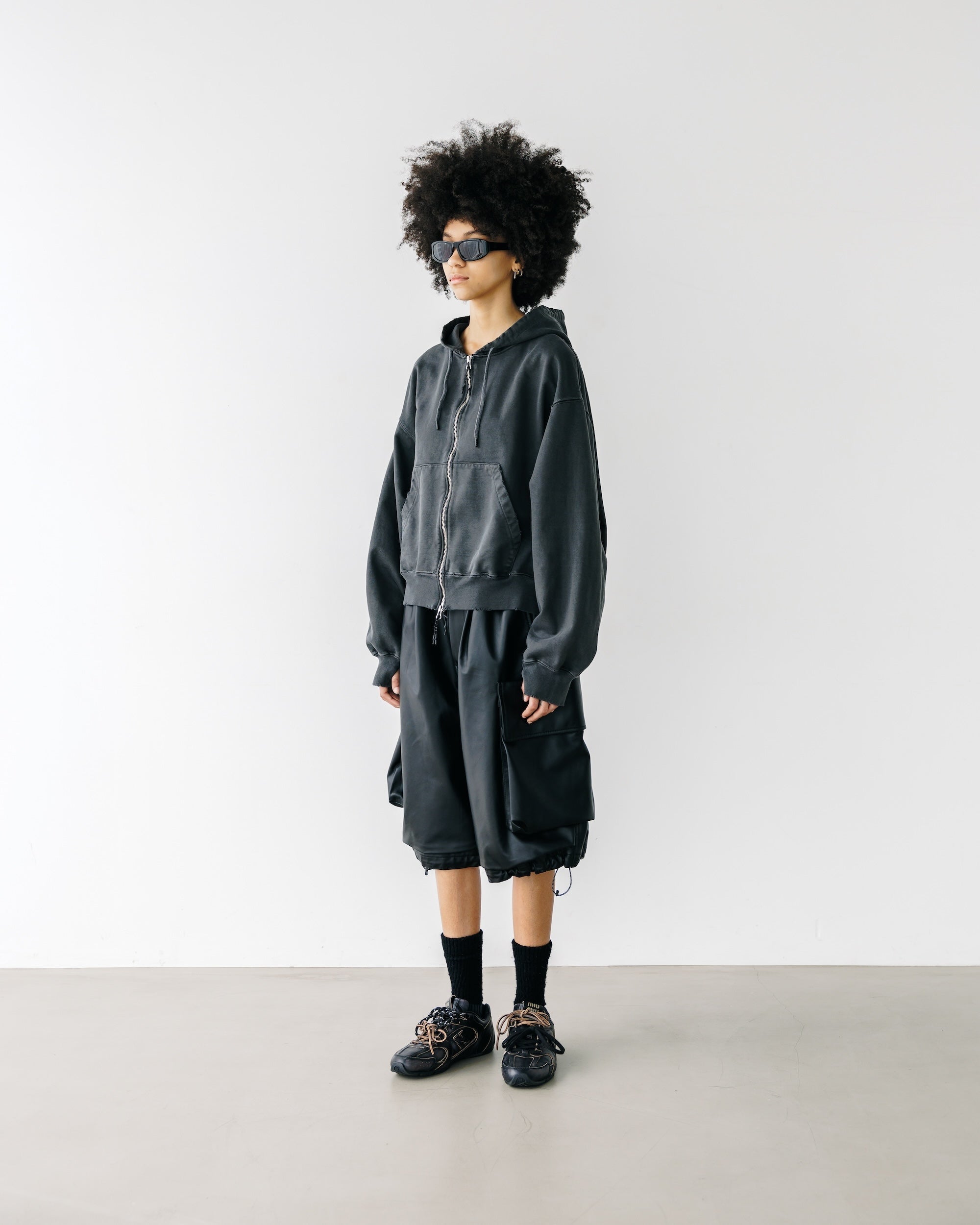 +phenix WINDSTOPPER® by GORE-TEX LABS LEATHER CITY MILITARY HALF PANTS