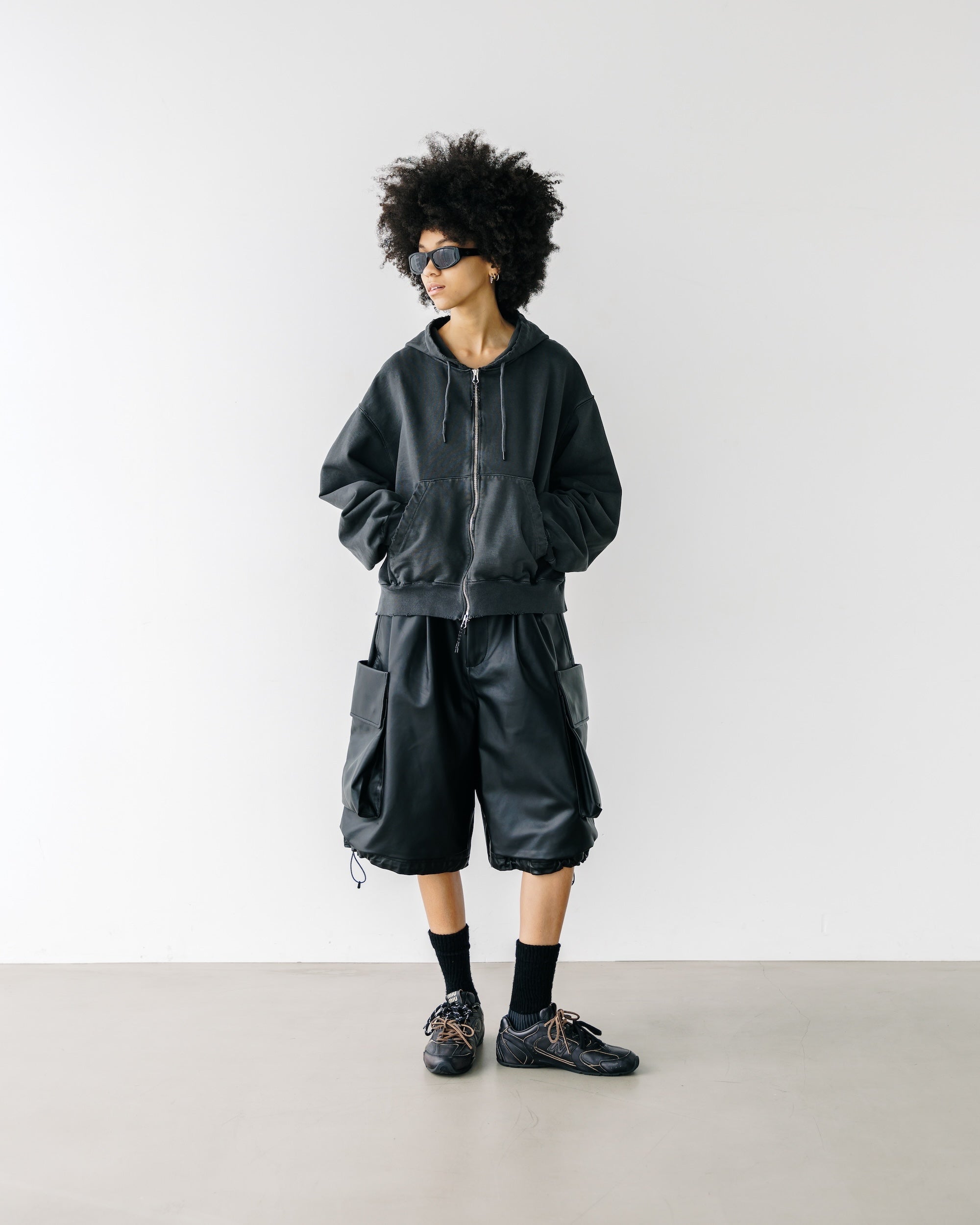 +phenix WINDSTOPPER® by GORE-TEX LABS LEATHER CITY MILITARY HALF PANTS