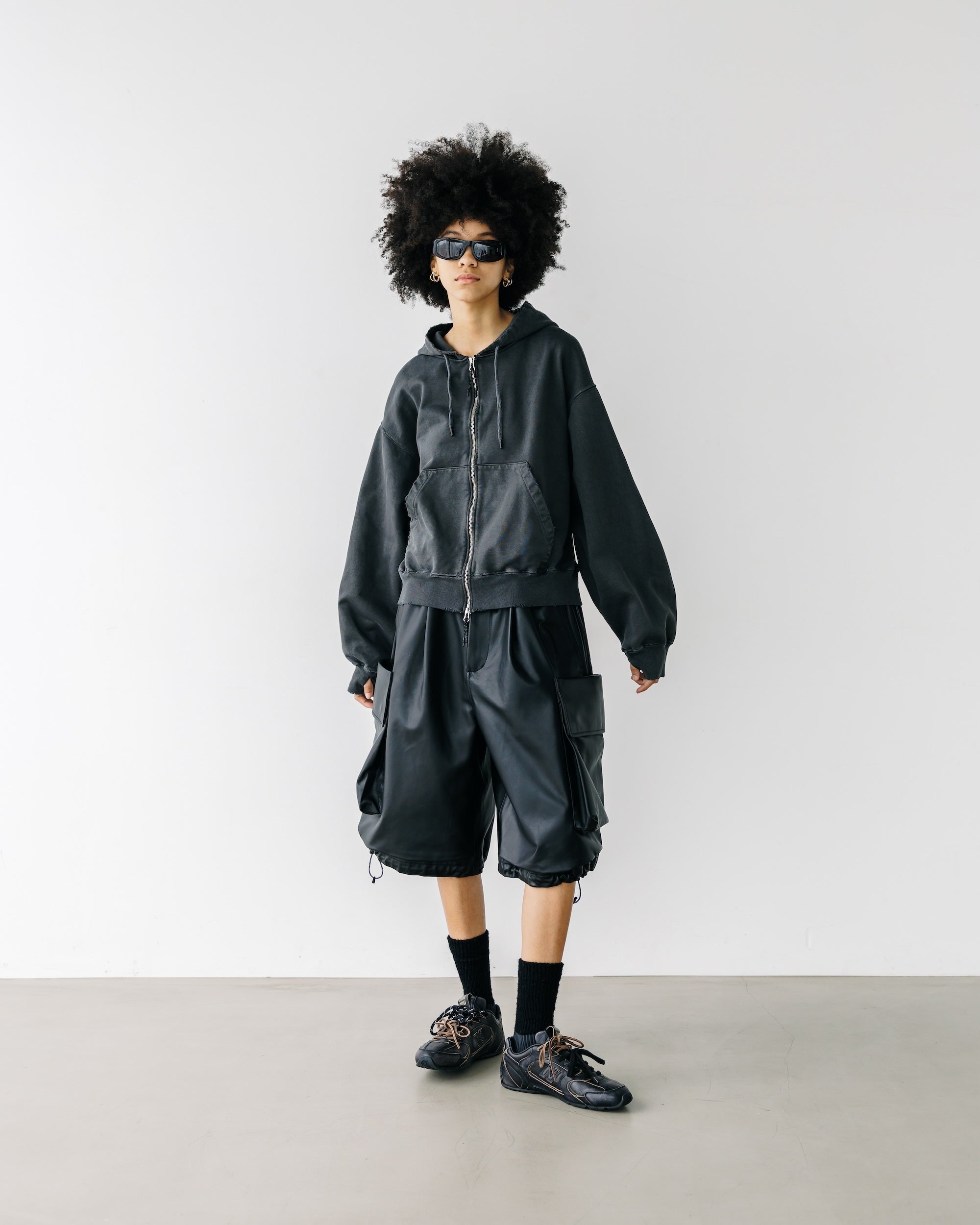 +phenix WINDSTOPPER® by GORE-TEX LABS LEATHER CITY MILITARY HALF PANTS