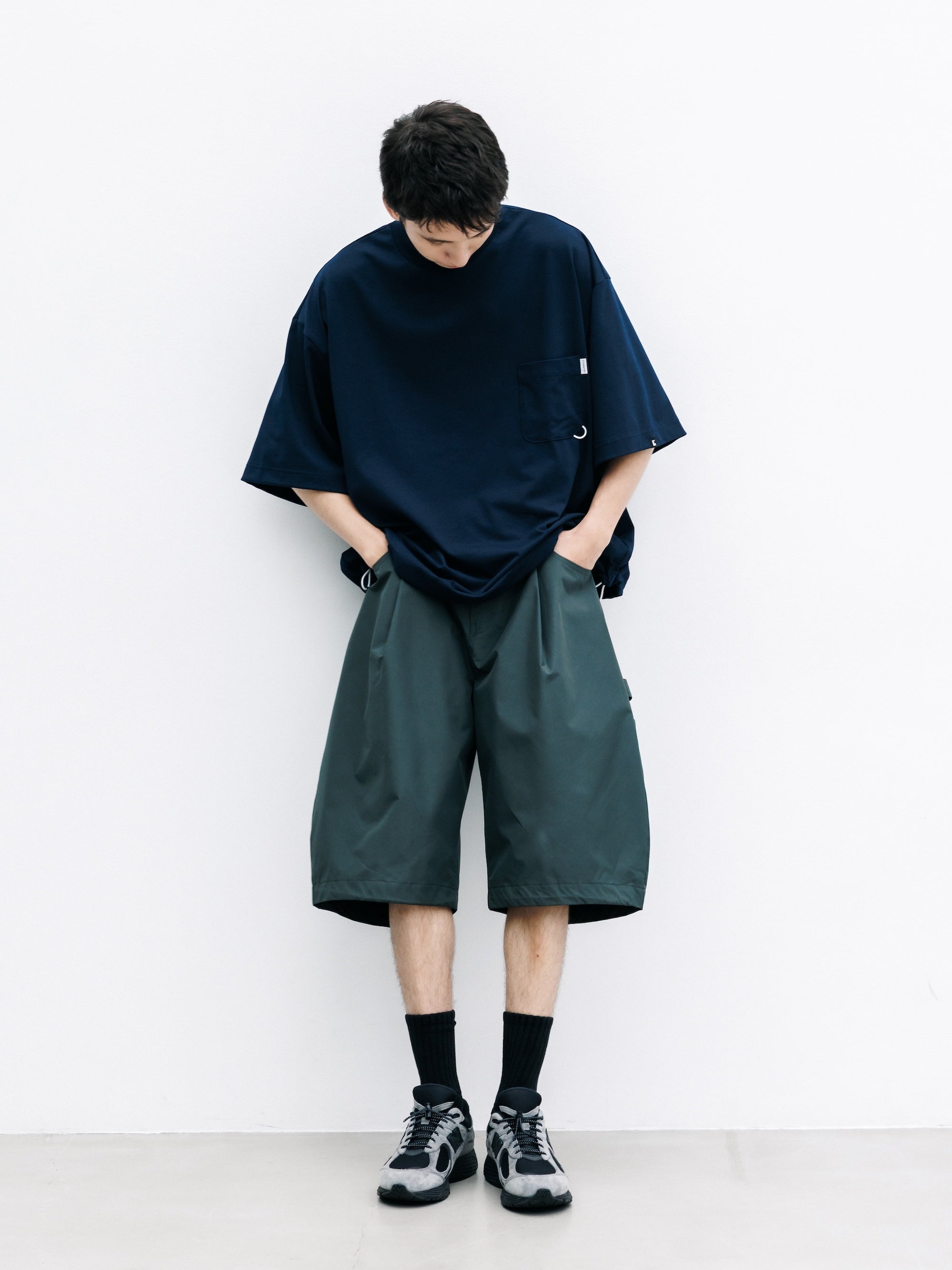 【7.25 SAT 20:00- IN STOCK】+phenix WINDSTOPPER® by GORE-TEX LABS CITY MASSIVE UTILITY HALF PANTS (ASPHALT GRAY)