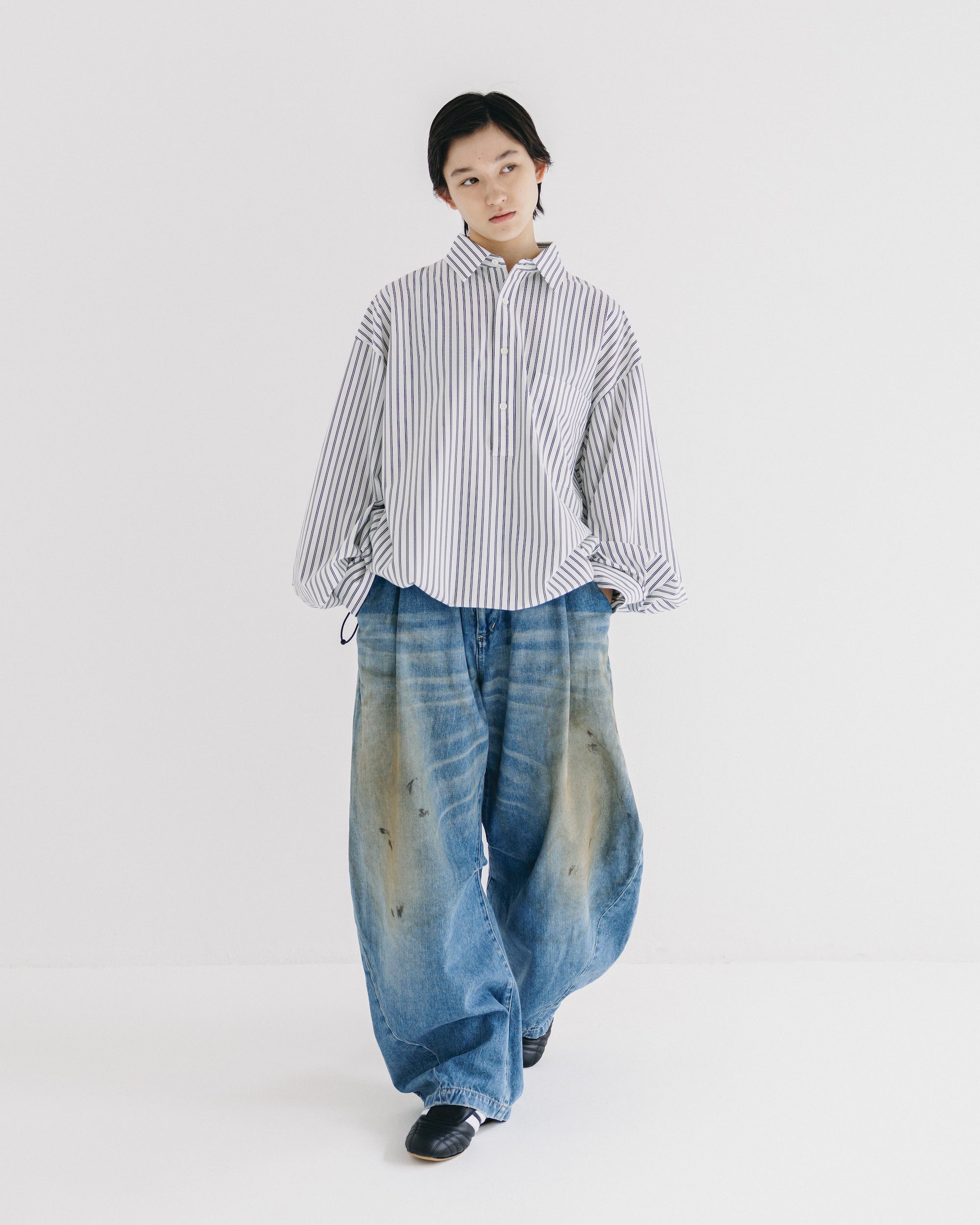 【10.1 WED 20:00- IN STOCK】VINTAGE DYED SELVEDGE DENIM BARREL LEG PANTS (VINTAGE LIGHT INDIGO)