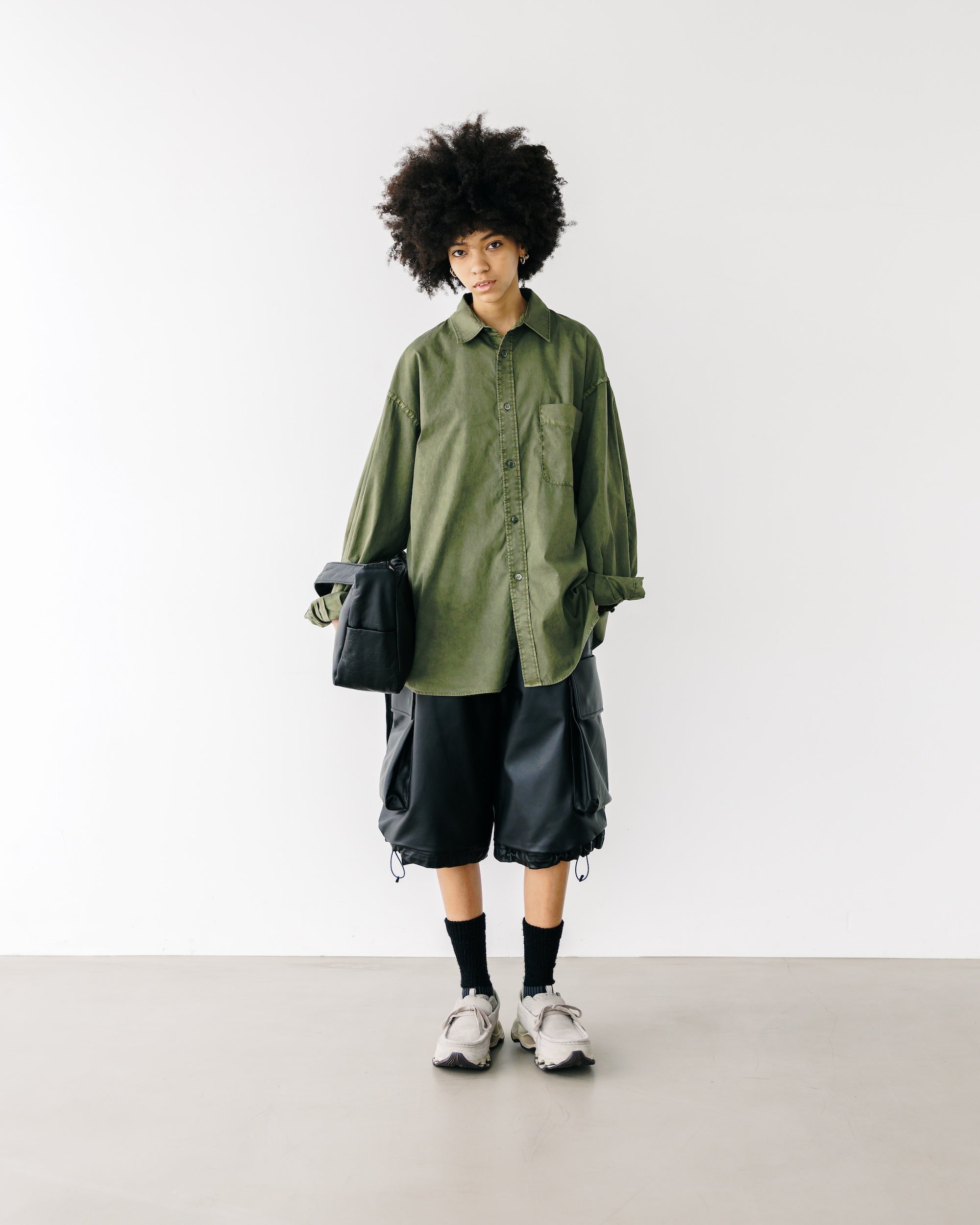 +phenix WINDSTOPPER® by GORE-TEX LABS LEATHER CITY MILITARY HALF PANTS