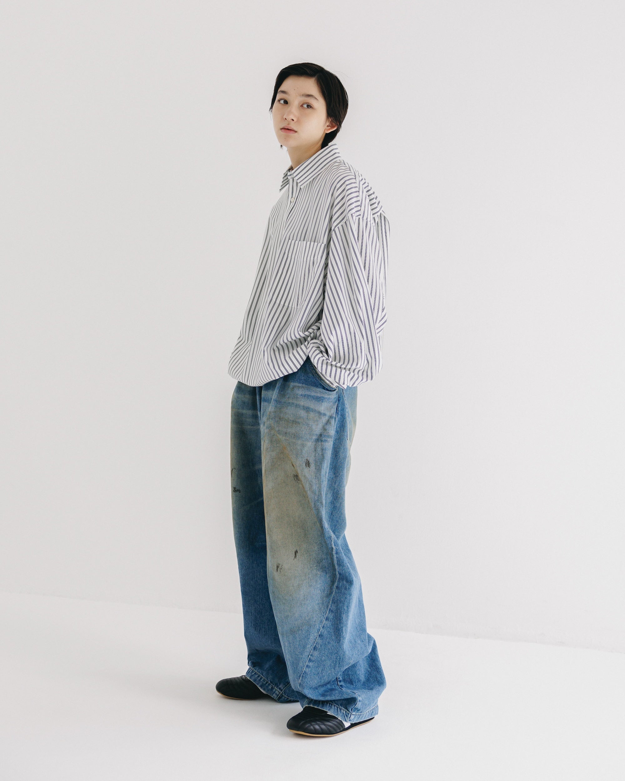【10.1 WED 20:00- IN STOCK】VINTAGE DYED SELVEDGE DENIM BARREL LEG PANTS (VINTAGE LIGHT INDIGO)