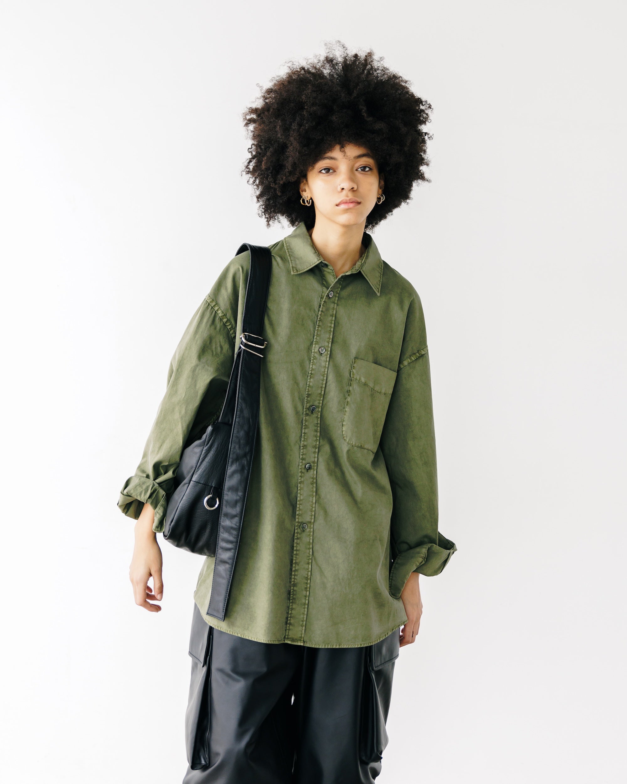 PIGMENT DYED OXFORD CITY SHIRT (FADE OLIVE)