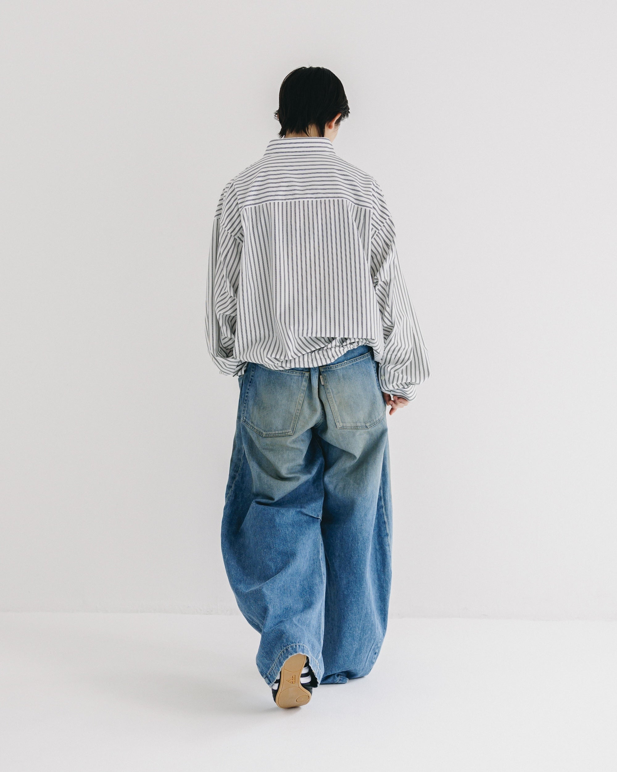 【10.1 WED 20:00- IN STOCK】VINTAGE DYED SELVEDGE DENIM BARREL LEG PANTS (VINTAGE LIGHT INDIGO)