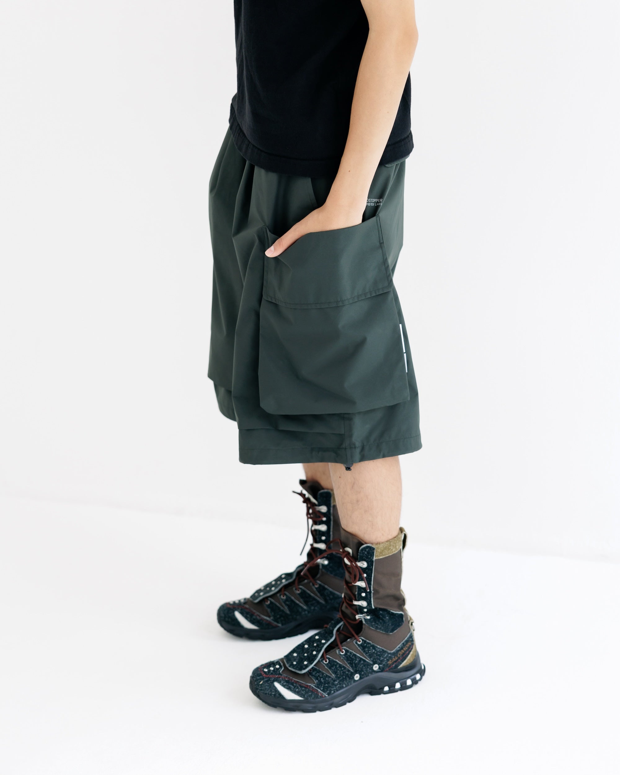 【9.3 WED 20:00- IN STOCK】+phenix WINDSTOPPER® by GORE-TEX LABS CITY MILITARY HALF PANTS 001 (ASPHALT GRAY)