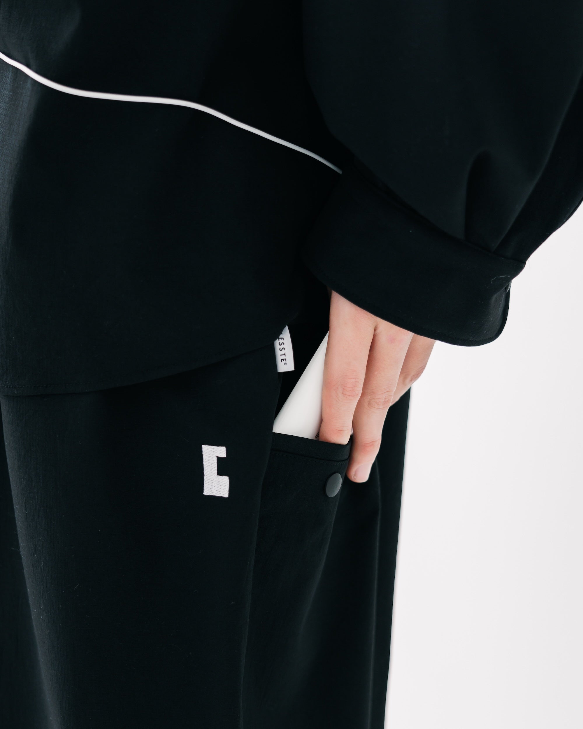 CITY UNIFORM WIDE TAPERED PANTS (BLACK)
