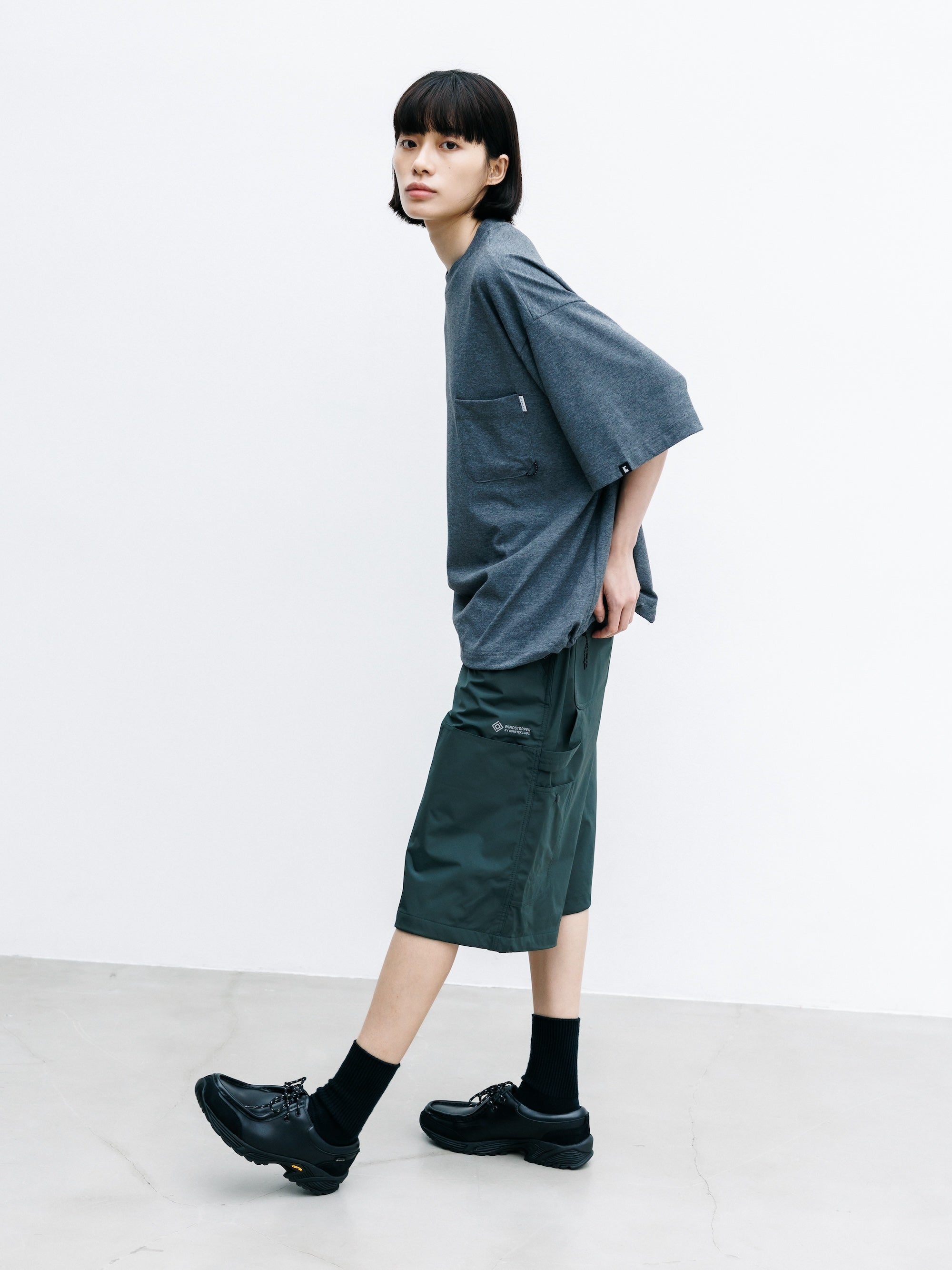 【7.22 WED 20:00- IN STOCK】+phenix WINDSTOPPER® by GORE-TEX LABS CITY DOUBLE KNEE WORKER HALF PANTS (ASPHALT GRAY)