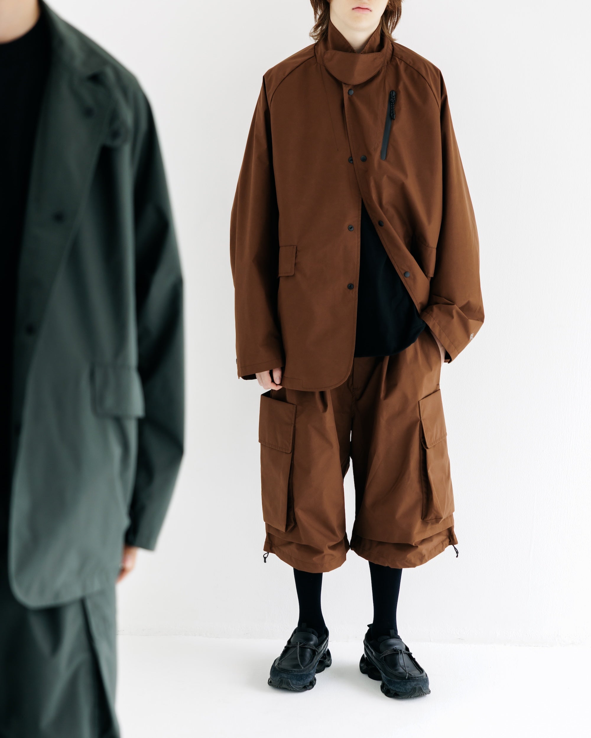 【9.3 WED 20:00- IN STOCK】+phenix WINDSTOPPER® by GORE-TEX LABS CITY MILITARY HALF PANTS 001 (CHOCOLATE BROWN)