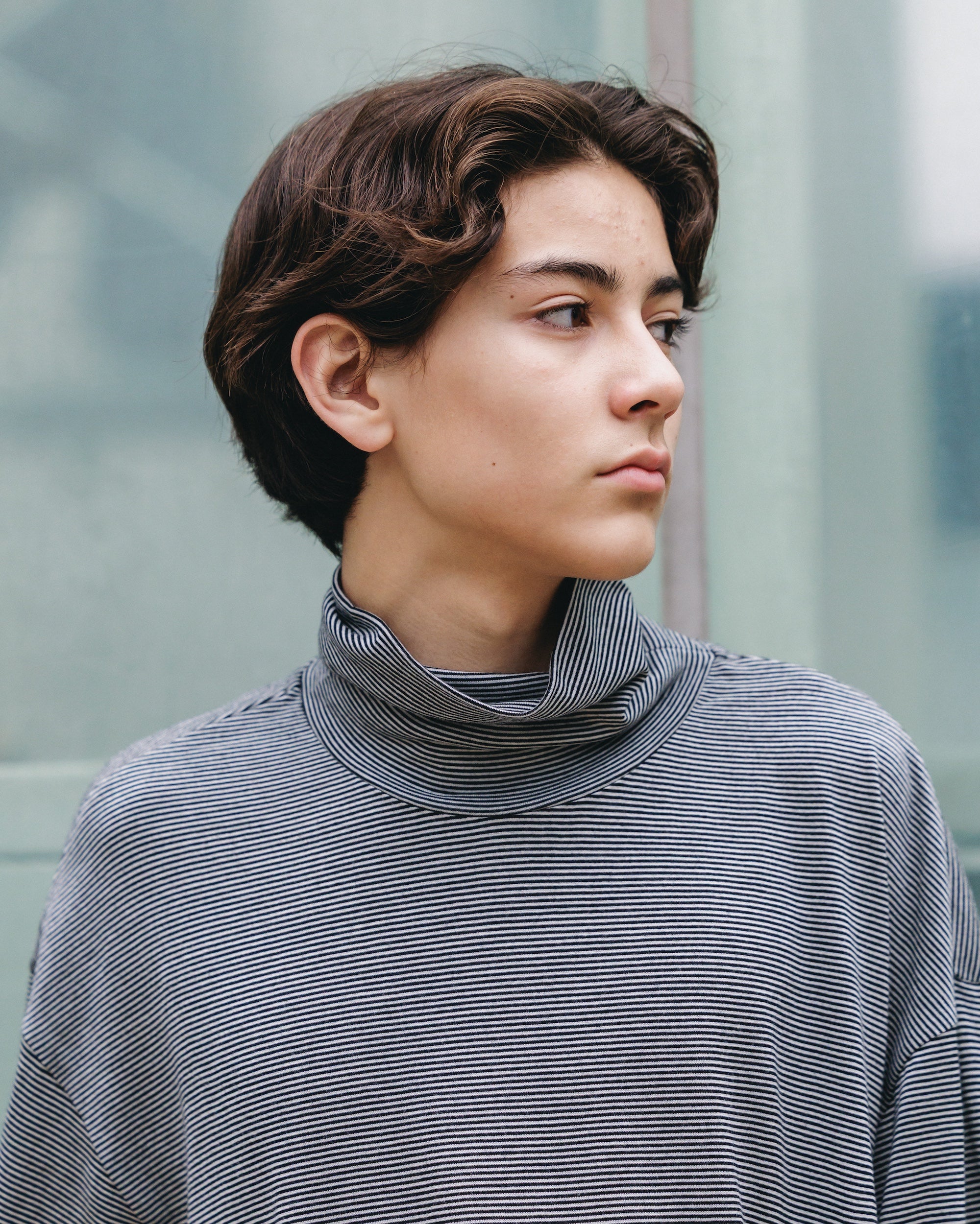 【12.17 WED 20:00- IN STOCK】WOOL BORDER L/S TURTLE NECK T-SHIRT (BLACK×WHITE)