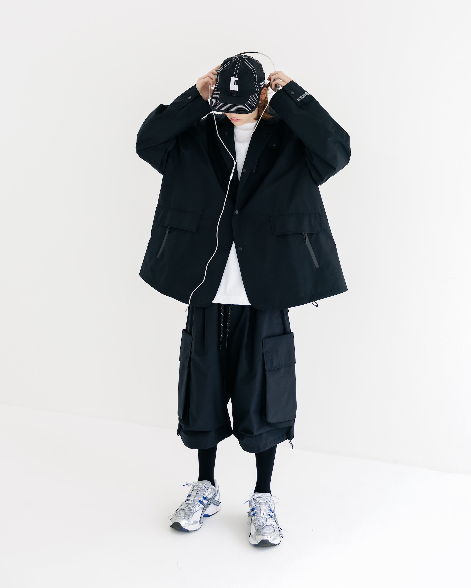 +phenix WINDSTOPPER® by GORE-TEX LABS CITY MILITARY HALF PANTS 001 (BLACK)