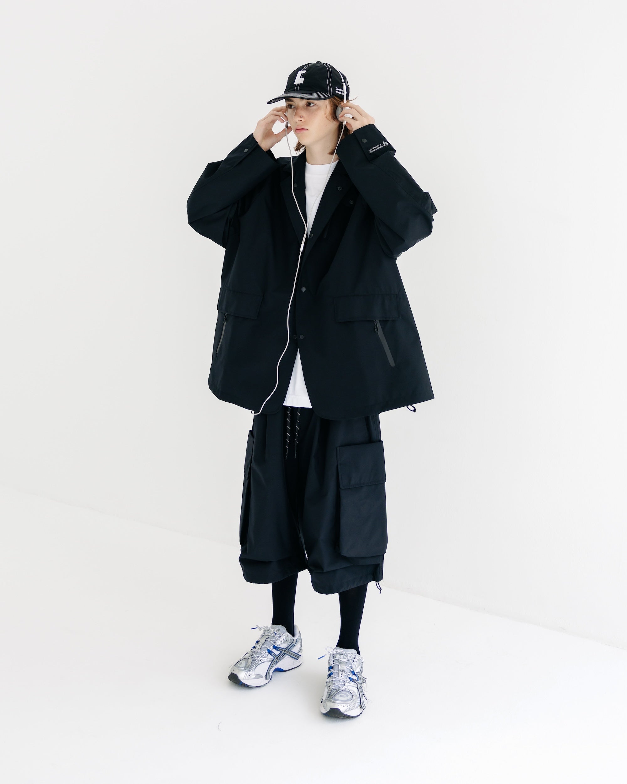 +phenix WINDSTOPPER® by GORE-TEX LABS CITY MILITARY HALF PANTS 001 (BLACK)