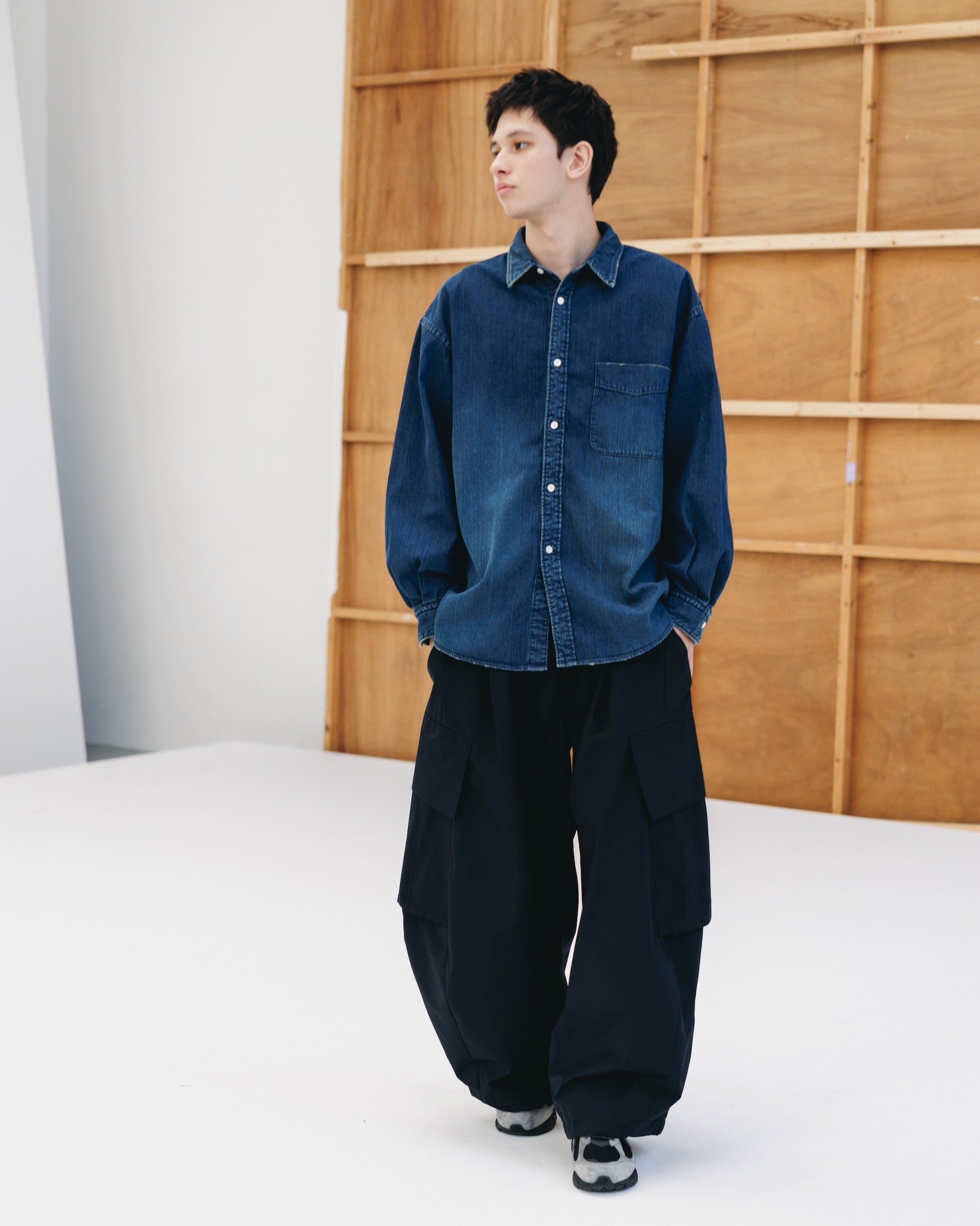 【2.28 SAT 20:00- IN STOCK】DENIM CLASSIC CITY L/S SHIRT (VINTAGE INDIGO)