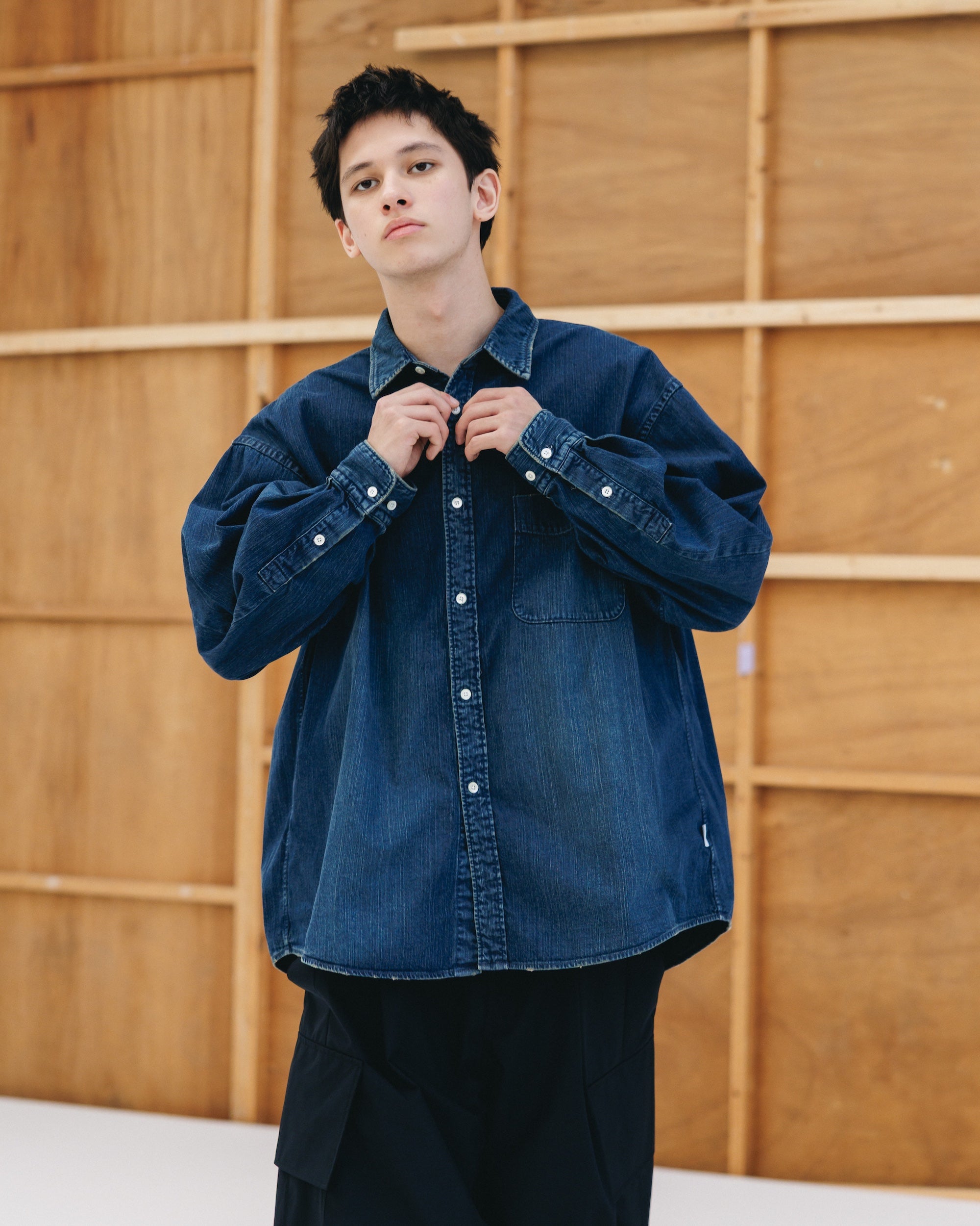 【2.28 SAT 20:00- IN STOCK】DENIM CLASSIC CITY L/S SHIRT (VINTAGE INDIGO)