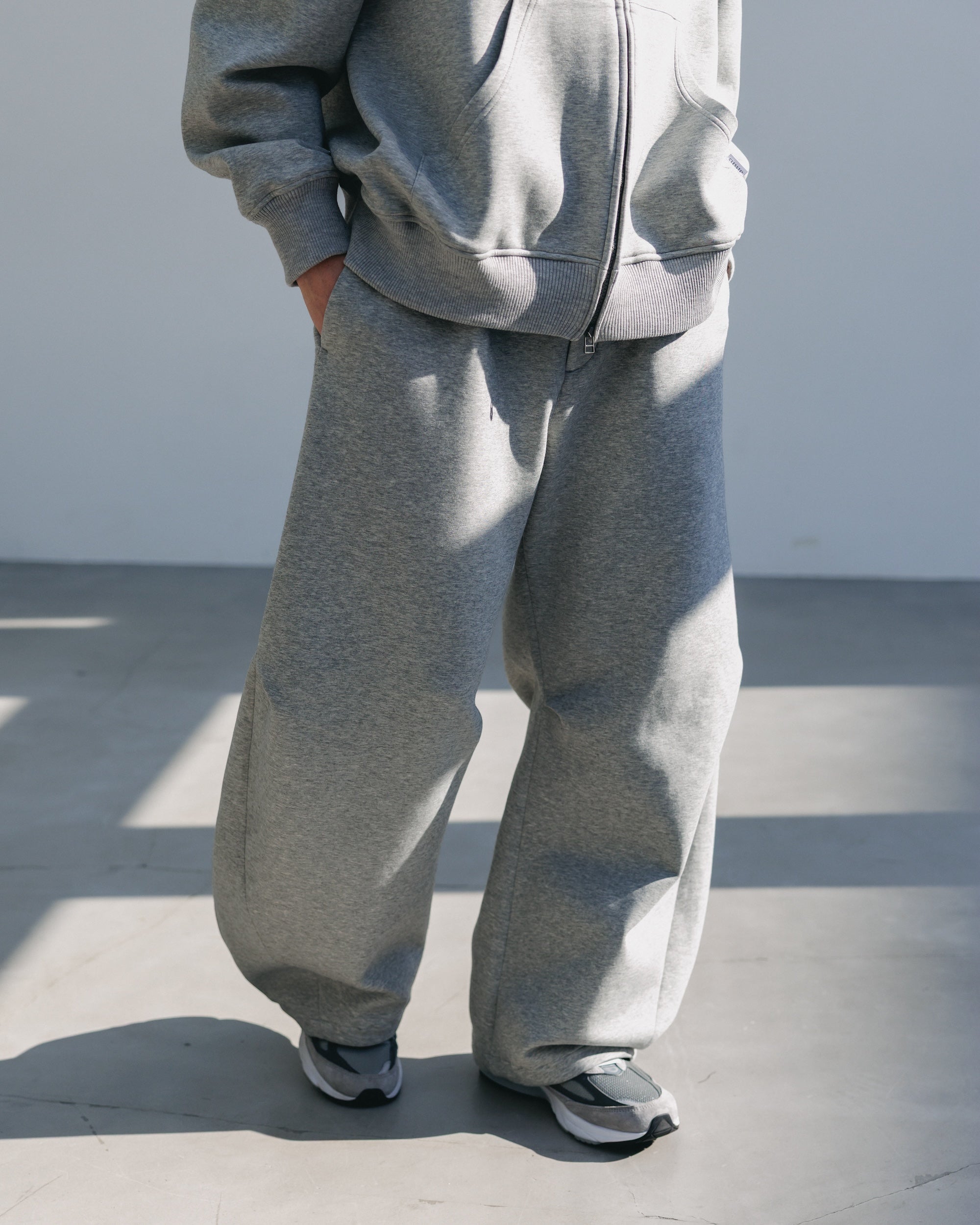 AIR COTTON CURVED PANTS (GRAY)