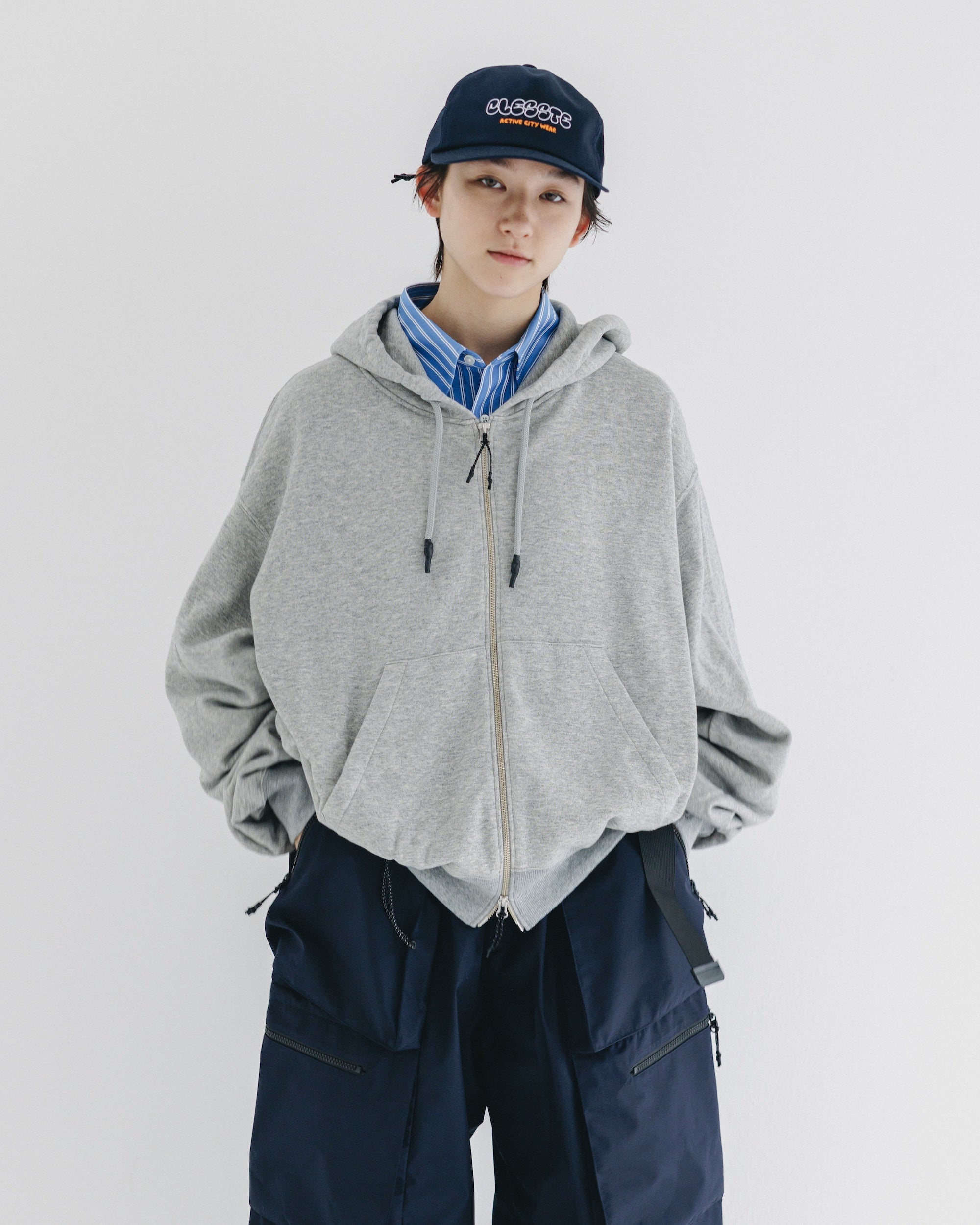 "BUBBLE LOGO" ACTIVE CITY TRUCKER CAP (NAVY×WHITE)