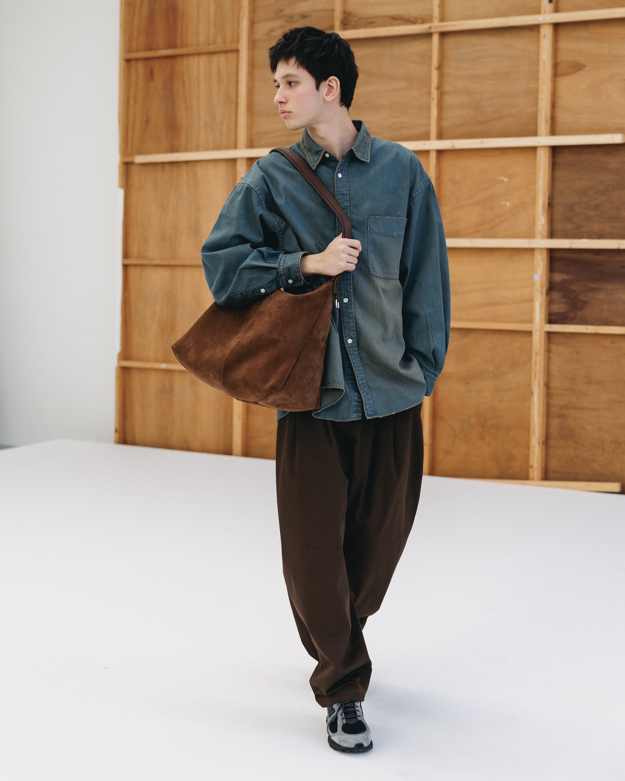 【2.28 SAT 20:00- IN STOCK】DENIM CLASSIC CITY L/S SHIRT (VINTAGE BROWN)