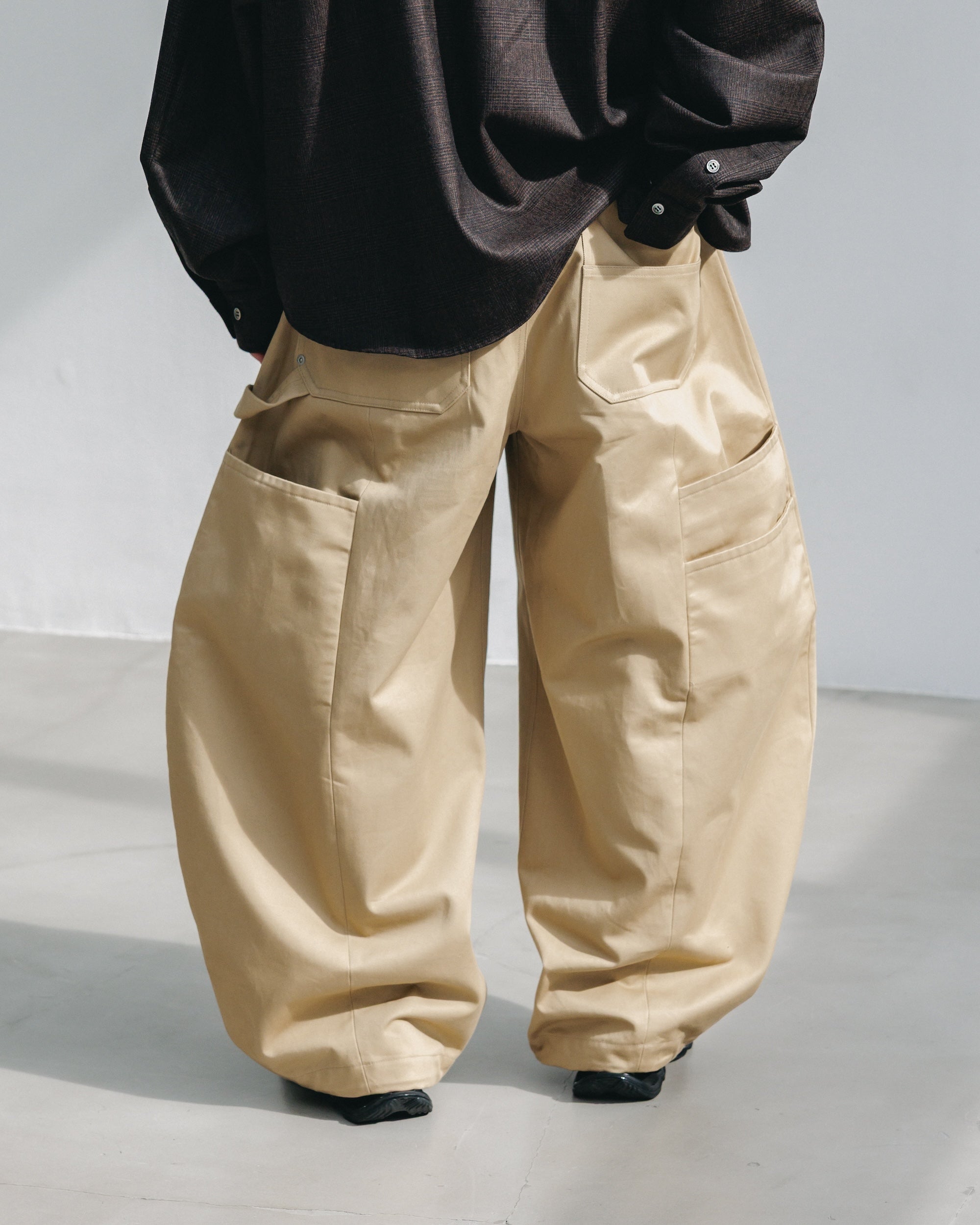 【11.12 WED 20:00- IN STOCK】CITY MASSIVE UTILITY PANTS (BEIGE)