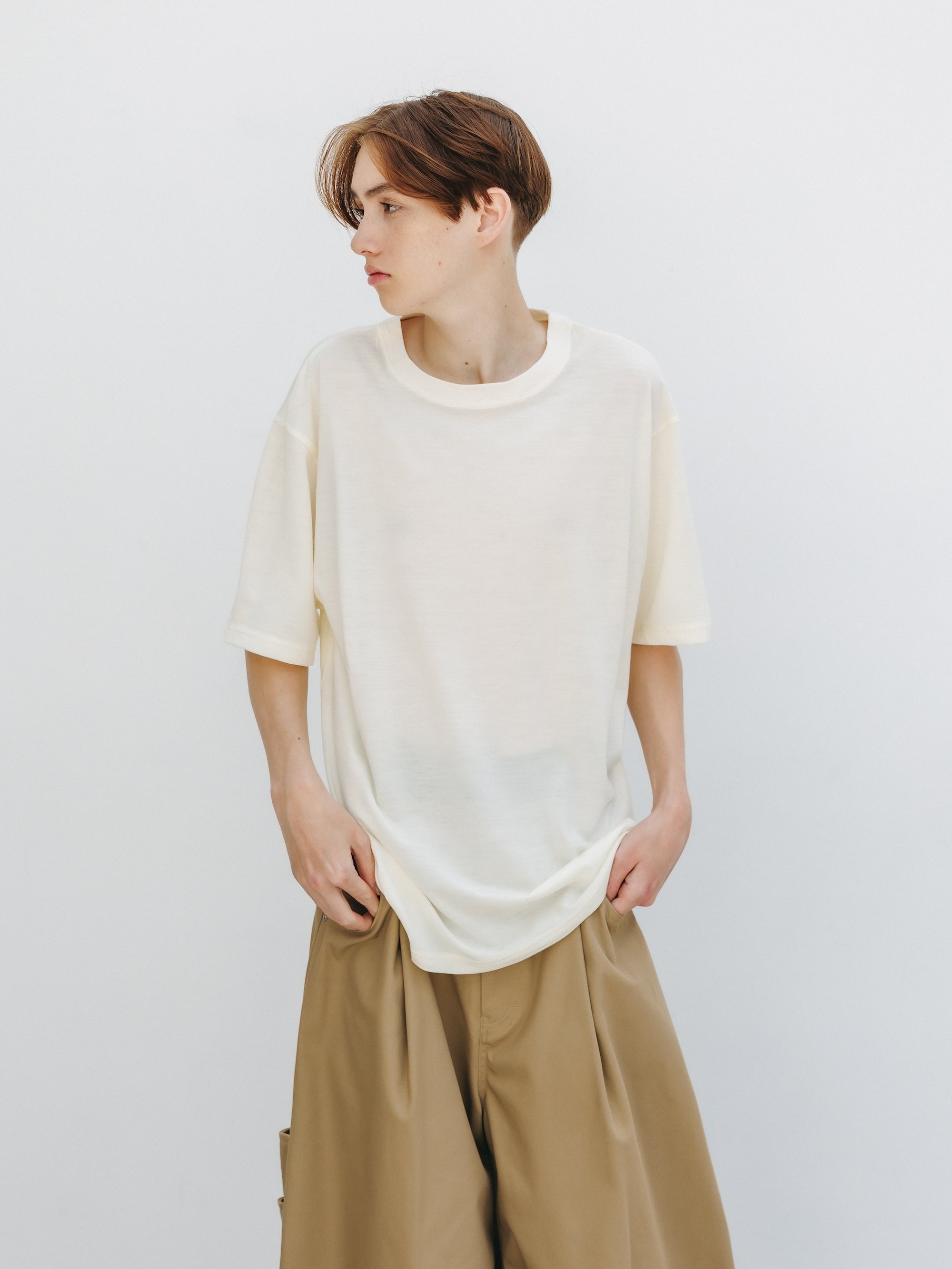 WASHABLE WOOL S/S T-SHIRT (WHITE)
