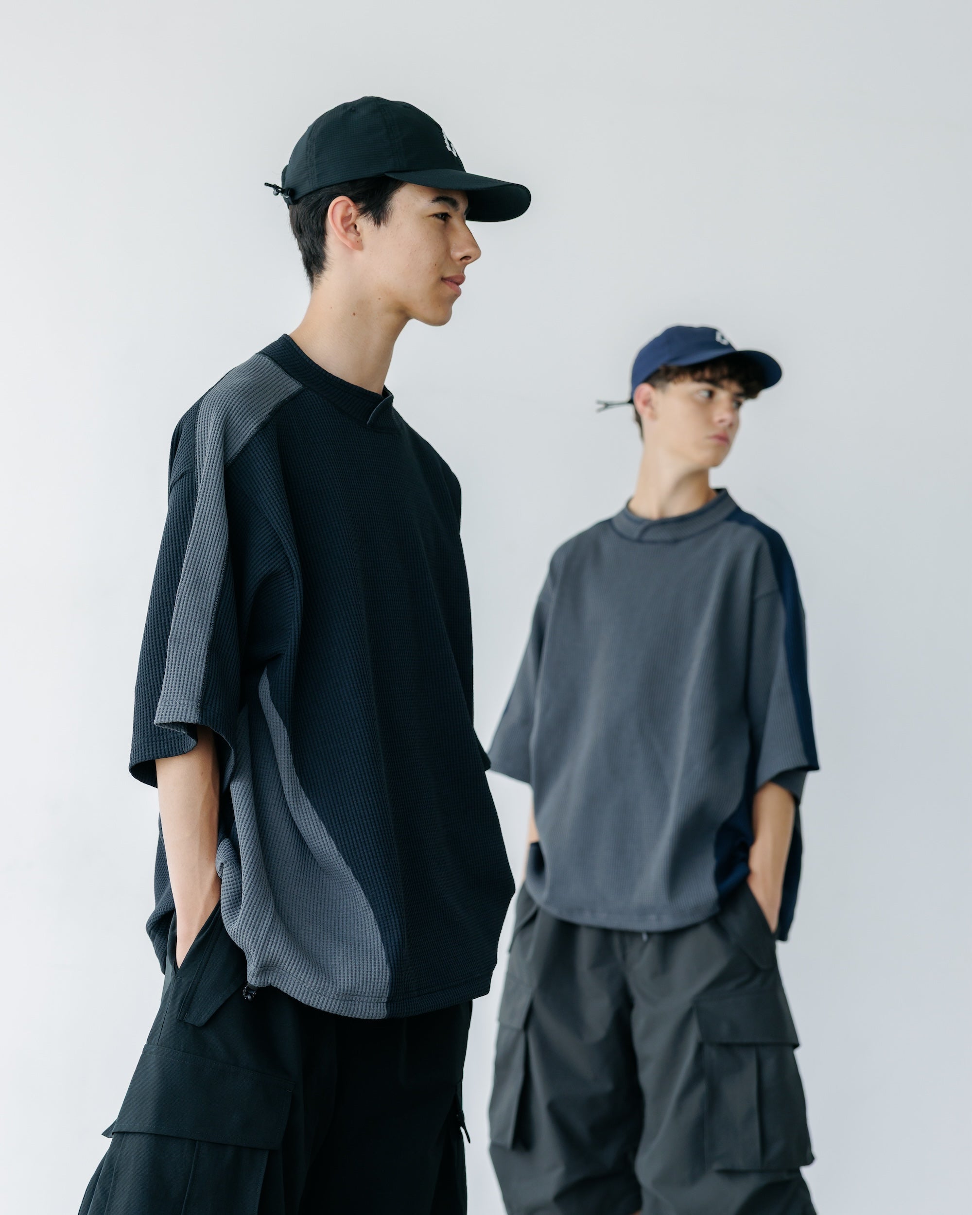 CITY S/S LIGHT THERMAL PULLOVER (BLACK×GRAY)