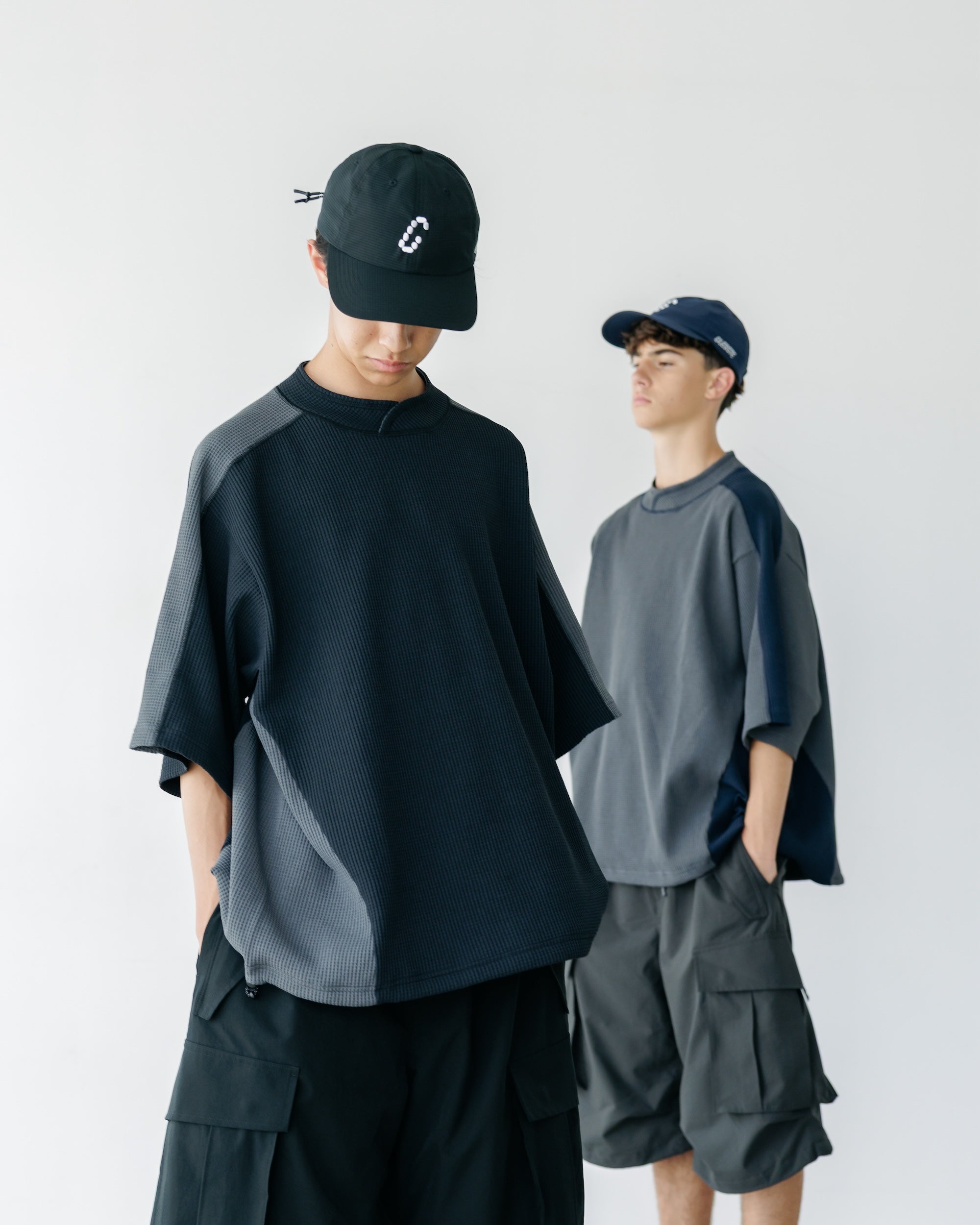 CITY S/S LIGHT THERMAL PULLOVER (BLACK×GRAY)