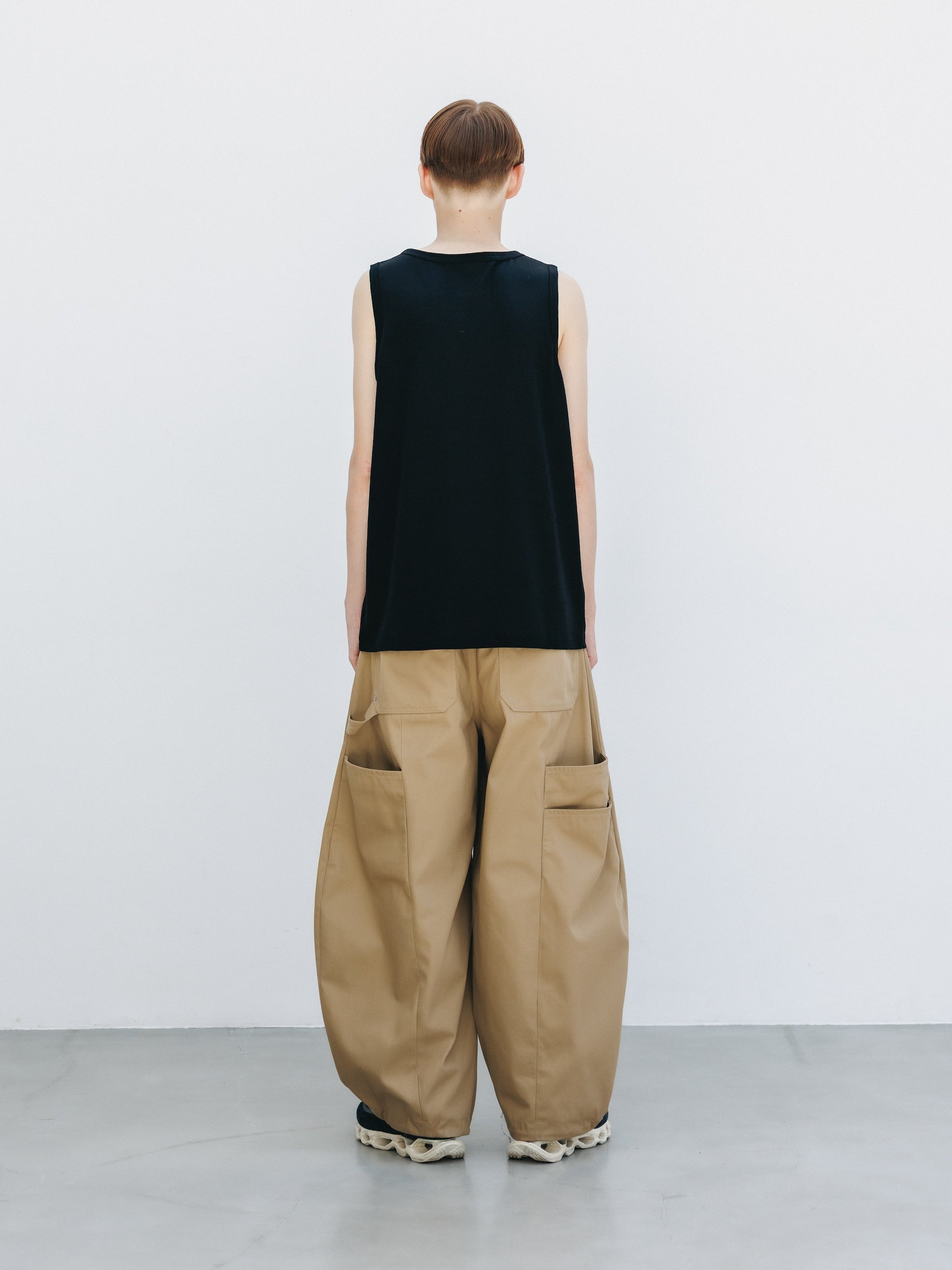 WASHABLE WOOL TANK TOP (BLACK)