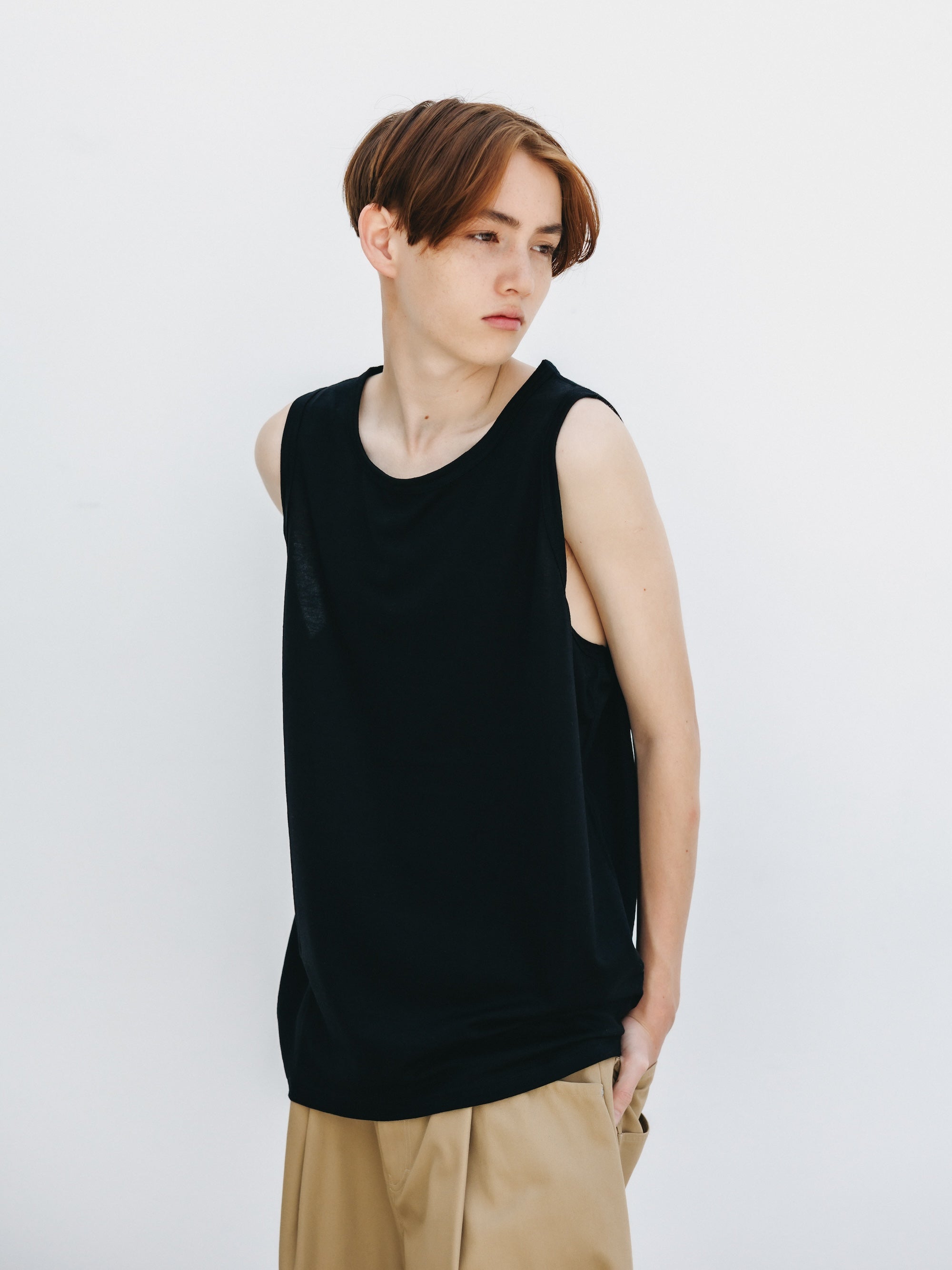 WASHABLE WOOL TANK TOP (BLACK)