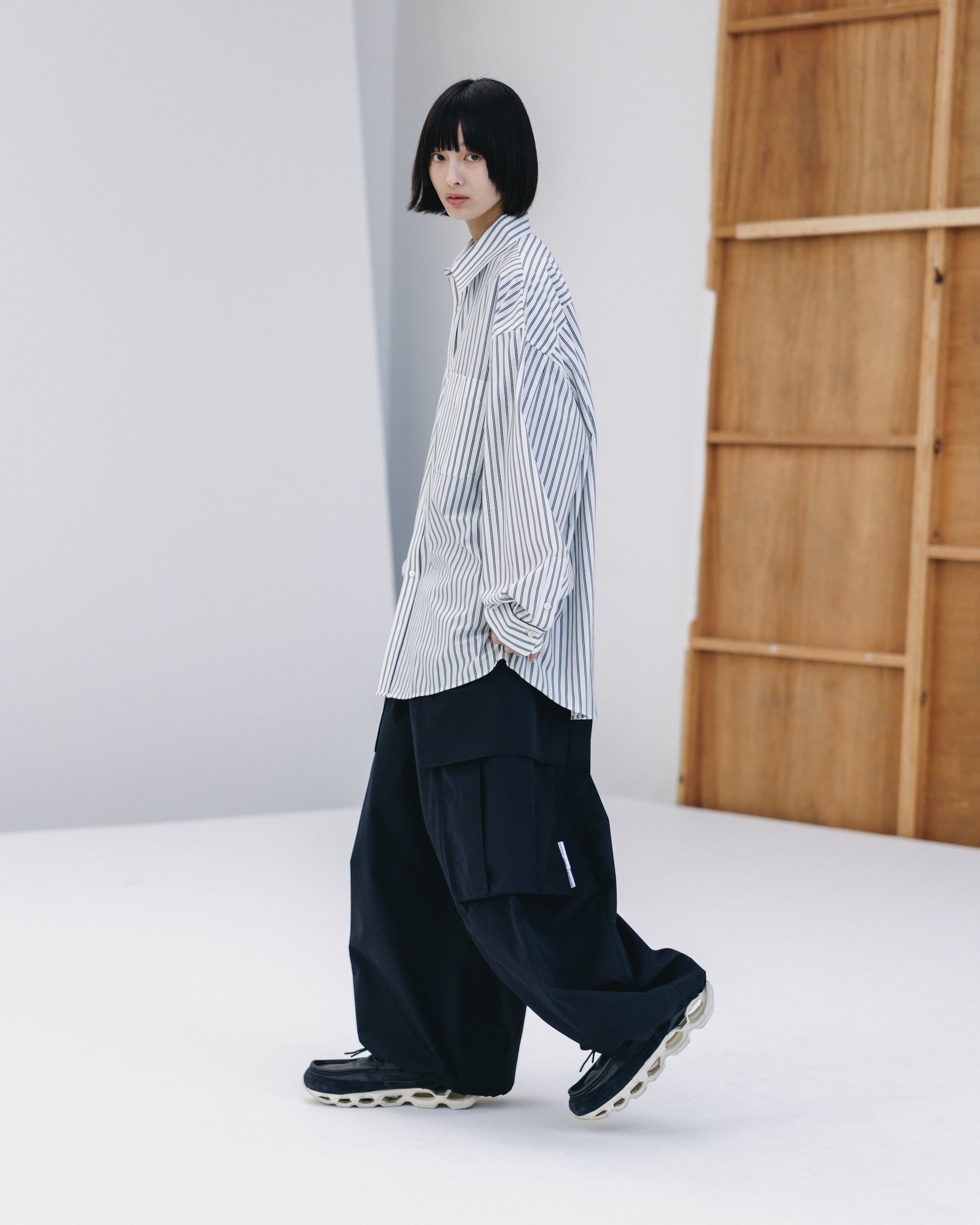 +phenix WINDSTOPPER® by GORE-TEX LABS CITY MEGA POCKET BALLOON CARGO PANTS (BLACK)