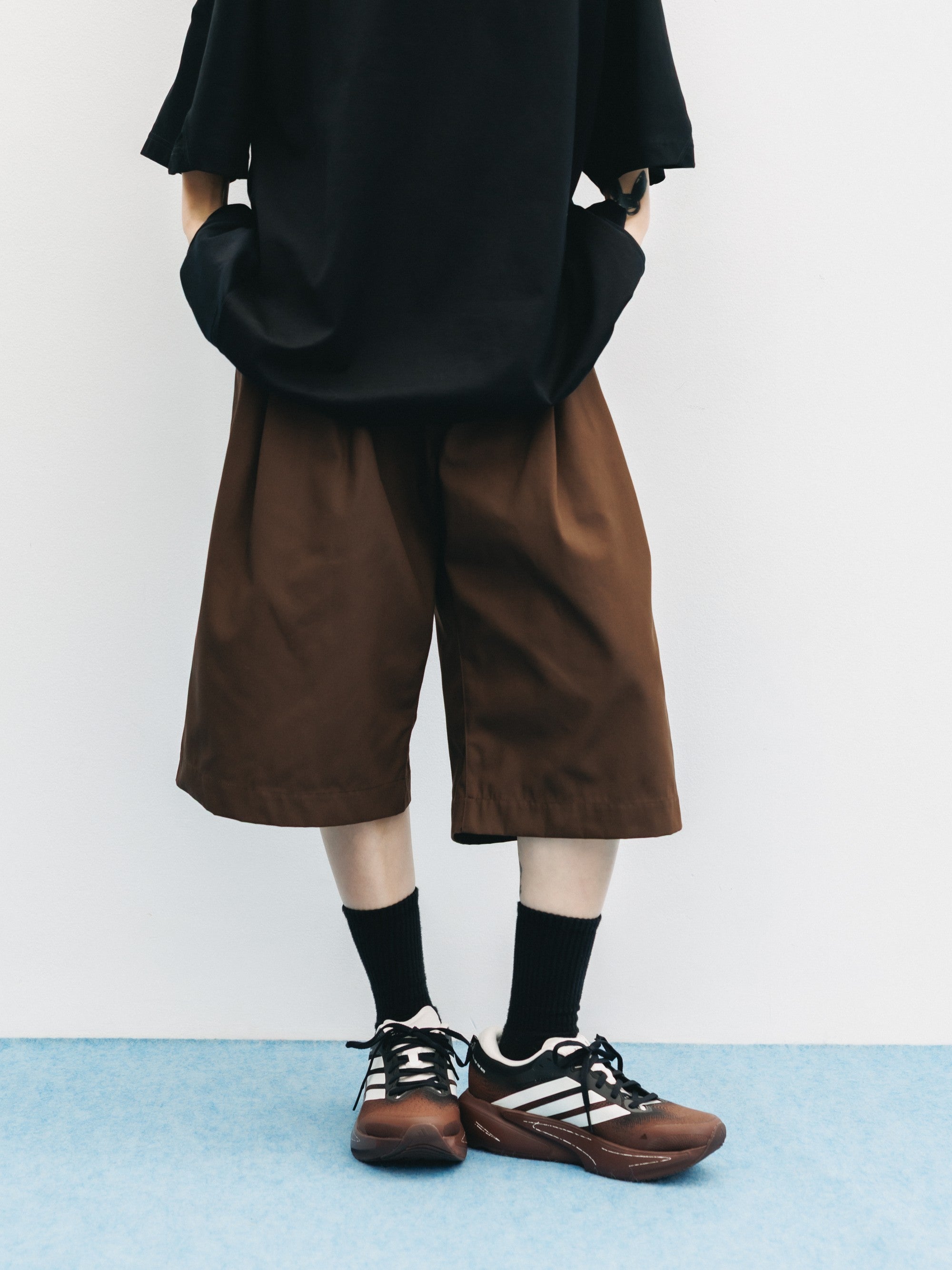 【6.6 SAT 20:00- IN STOCK】T/C GABARDINE CITY BAGGY HALF PANTS (BROWN)