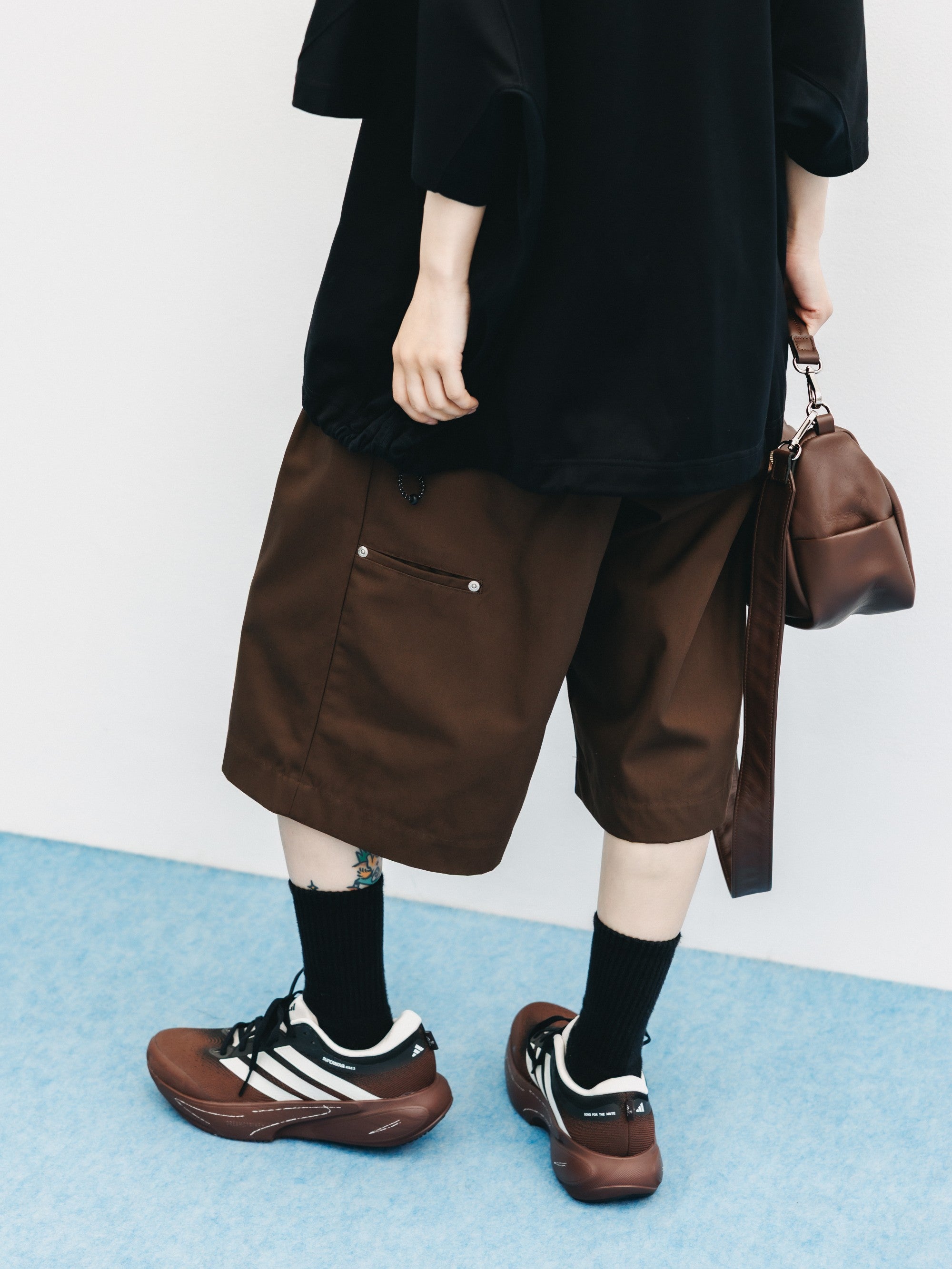 【6.6 SAT 20:00- IN STOCK】T/C GABARDINE CITY BAGGY HALF PANTS (BROWN)