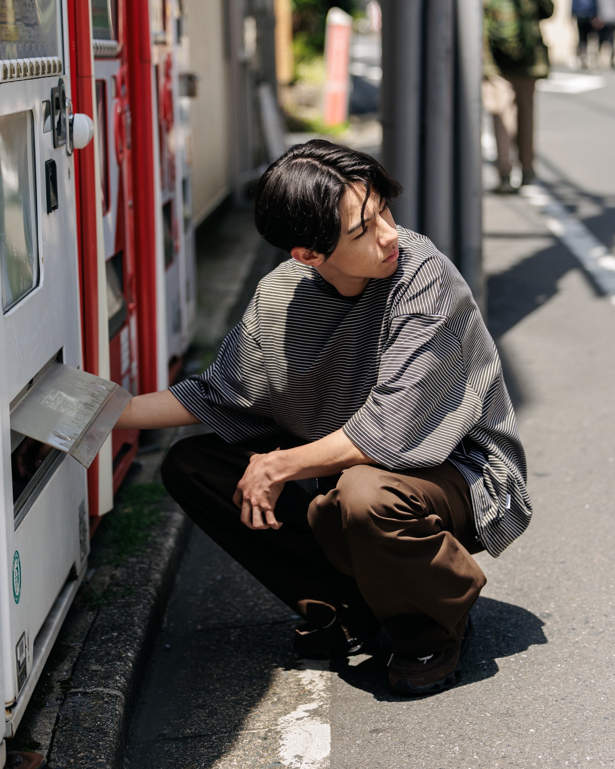 【7.30 WED 20:00- IN STOCK】"C"STRIPED MASSIVE T-SHIRT WITH DRAWSTRINGS (BROWN×WHITE)