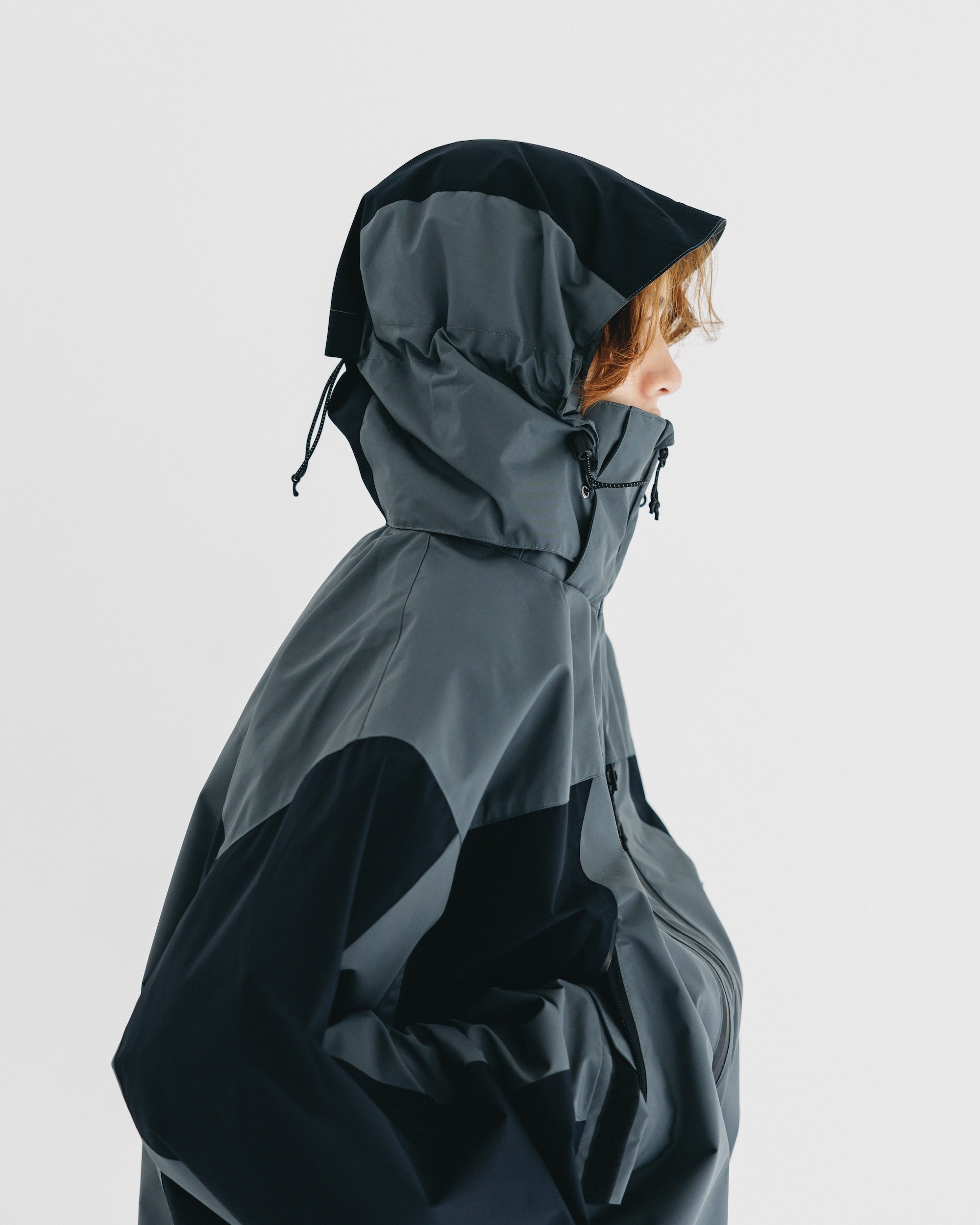 【9.3 WED 20:00- IN STOCK】+phenix WINDSTOPPER® by GORE-TEX LABS CITY MOUNTAIN PARKA (GRAPHAITE GRAY×BLACK)