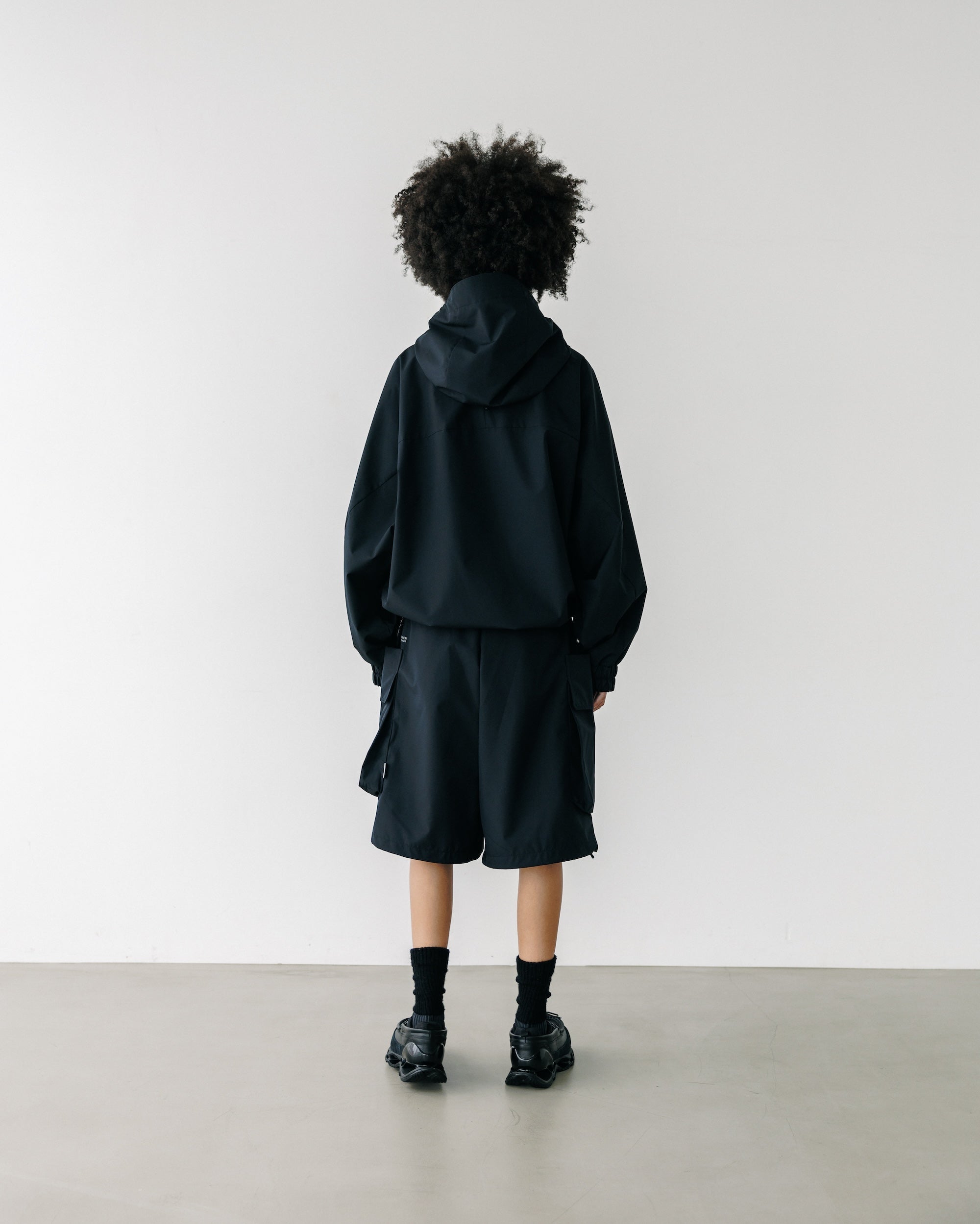 +phenix WINDSTOPPER® by GORE-TEX LABS CITY MILITARY HALF PANTS 001 (BLACK)