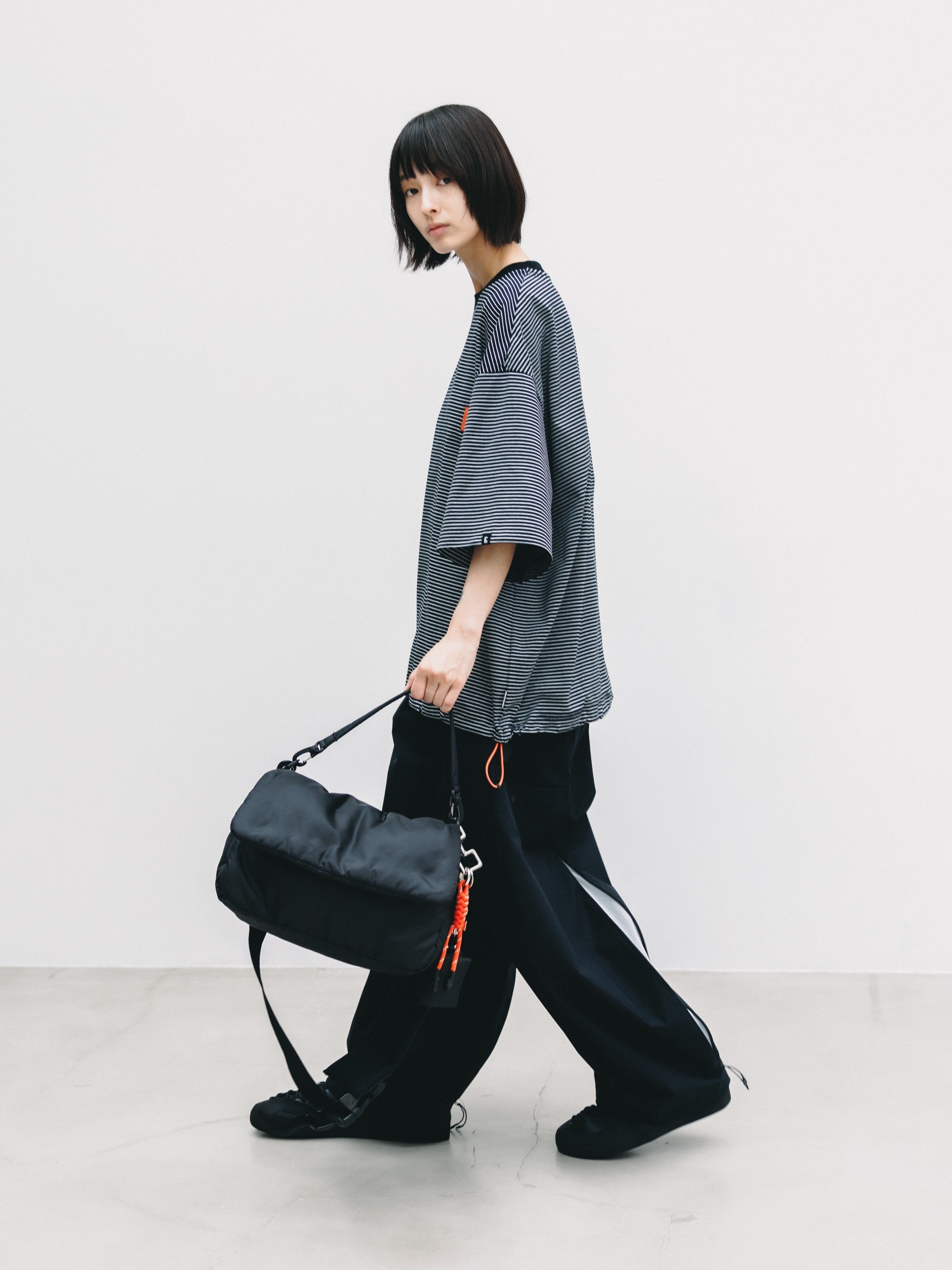 【6.24 WED 20:00- IN STOCK】PADDED FLAP HOLIDAY BAG(BLACK)
