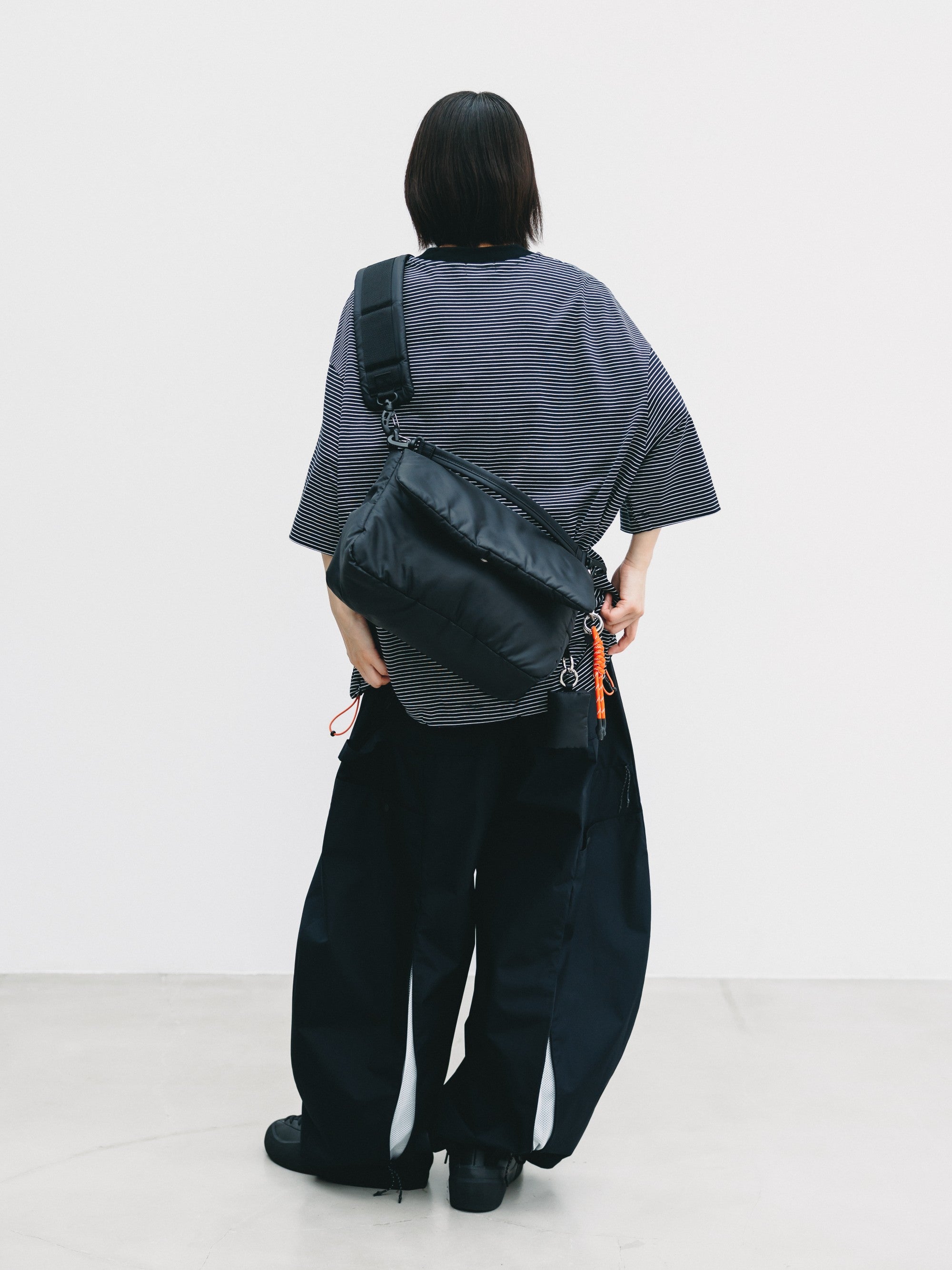【6.24 WED 20:00- IN STOCK】PADDED FLAP HOLIDAY BAG(BLACK)