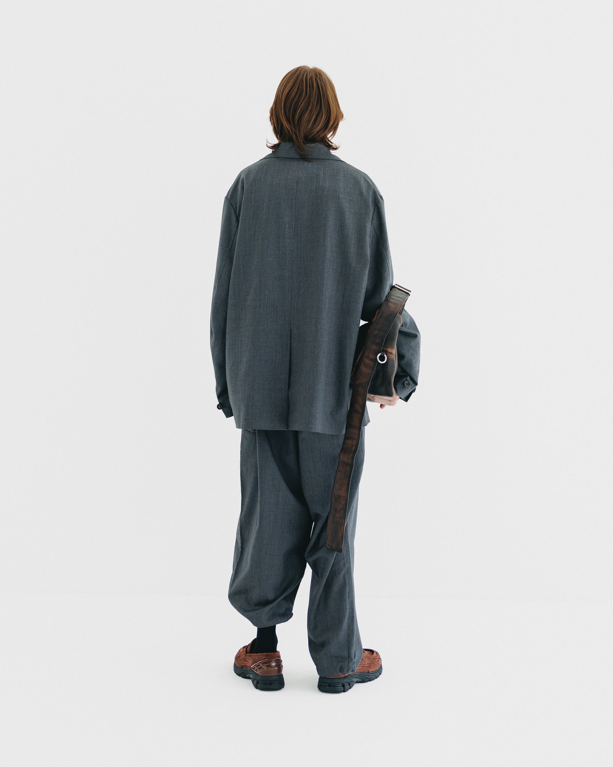 【9.6 SAT 20:00- IN STOCK】WOOL GABARDINE CITY UNIFORM TAILORED JACKET (GRAY)