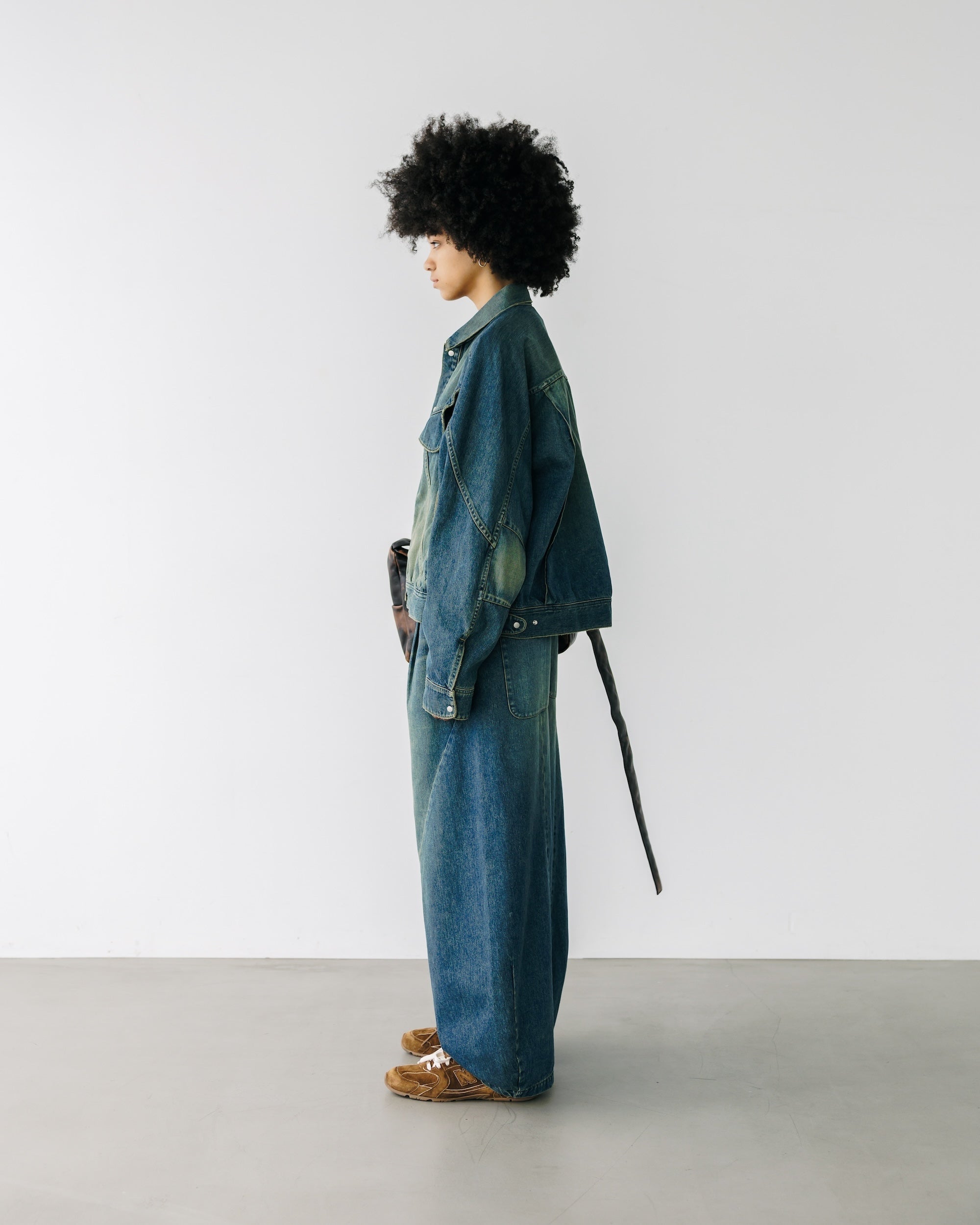 VINTAGE DYED SELVEDGE DENIM MASSIVE TWISTED PANTS (VINTAGE INDIGO)