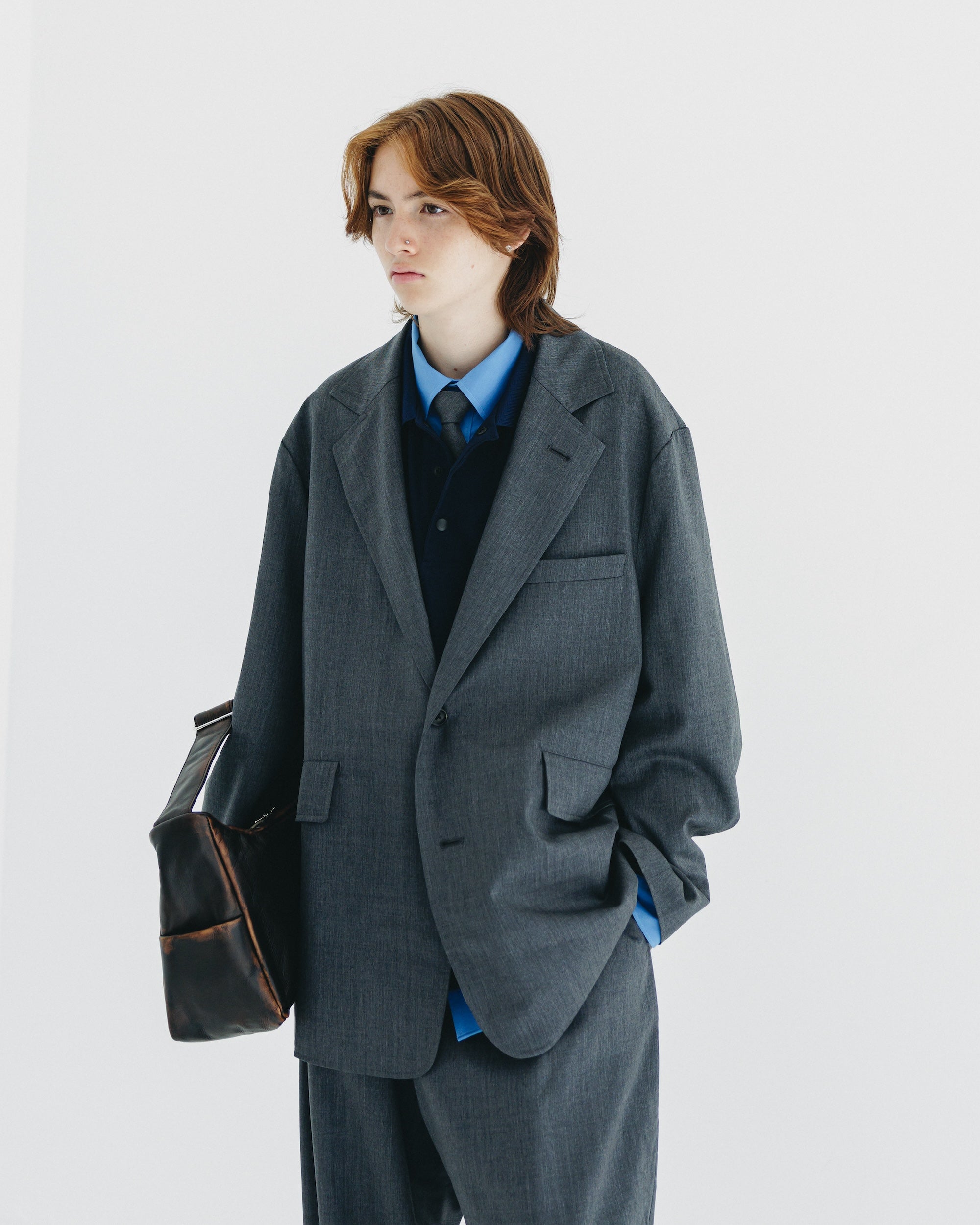 【9.6 SAT 20:00- IN STOCK】WOOL GABARDINE CITY UNIFORM TAILORED JACKET (GRAY)