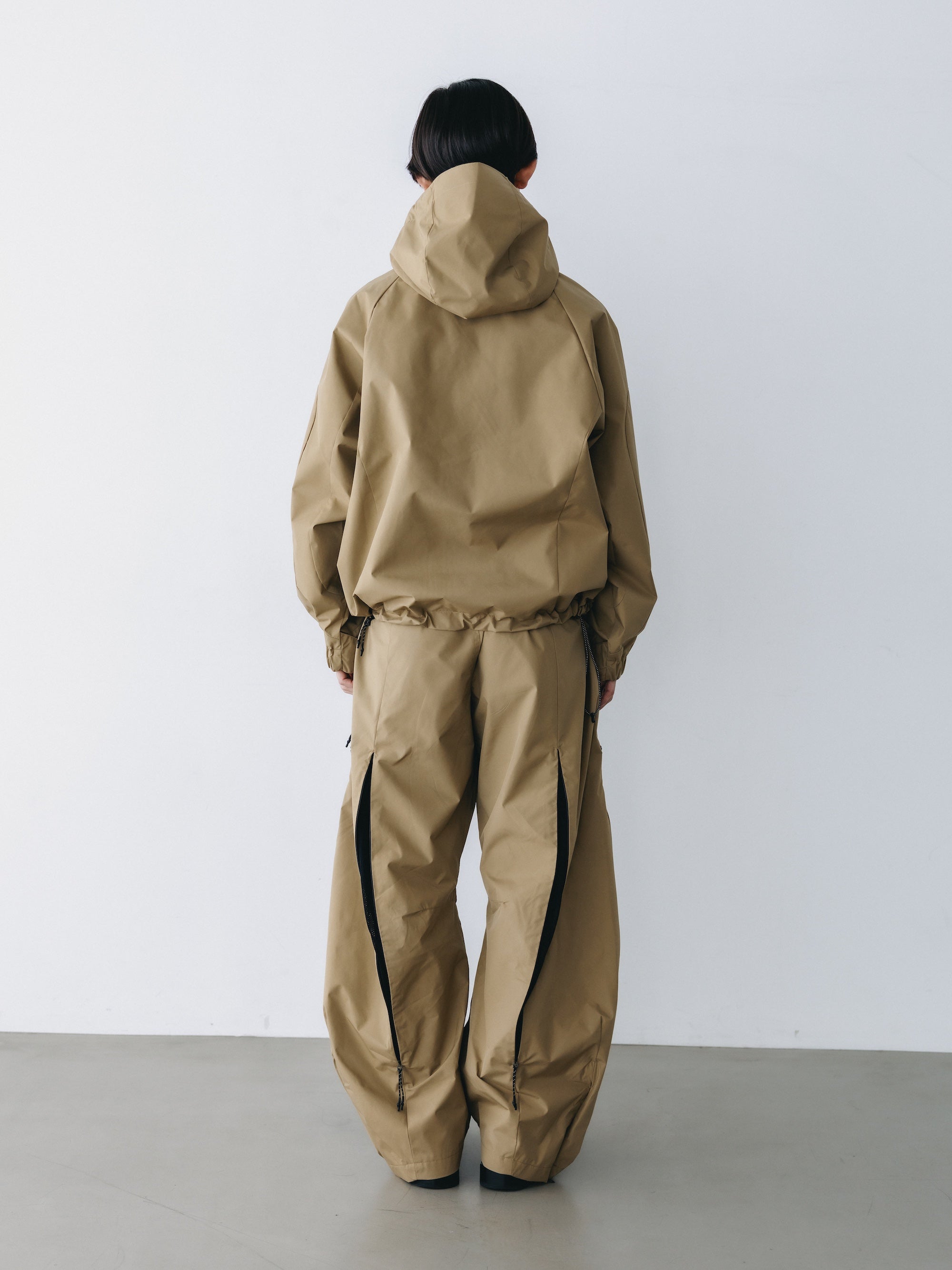+phenix WINDSTOPPER® by GORE-TEX LABS CITY MOUNTAIN JACKET (CAMEL BEIGE)