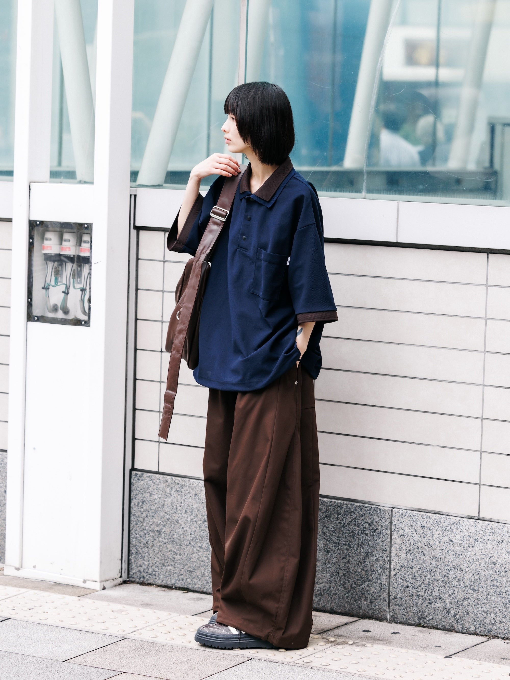 【7.11 SAT 20:00- IN STOCK】ACTIVE CITY S/S DOUBLE COLLAR POLO SHIRT (NAVY×BROWN)