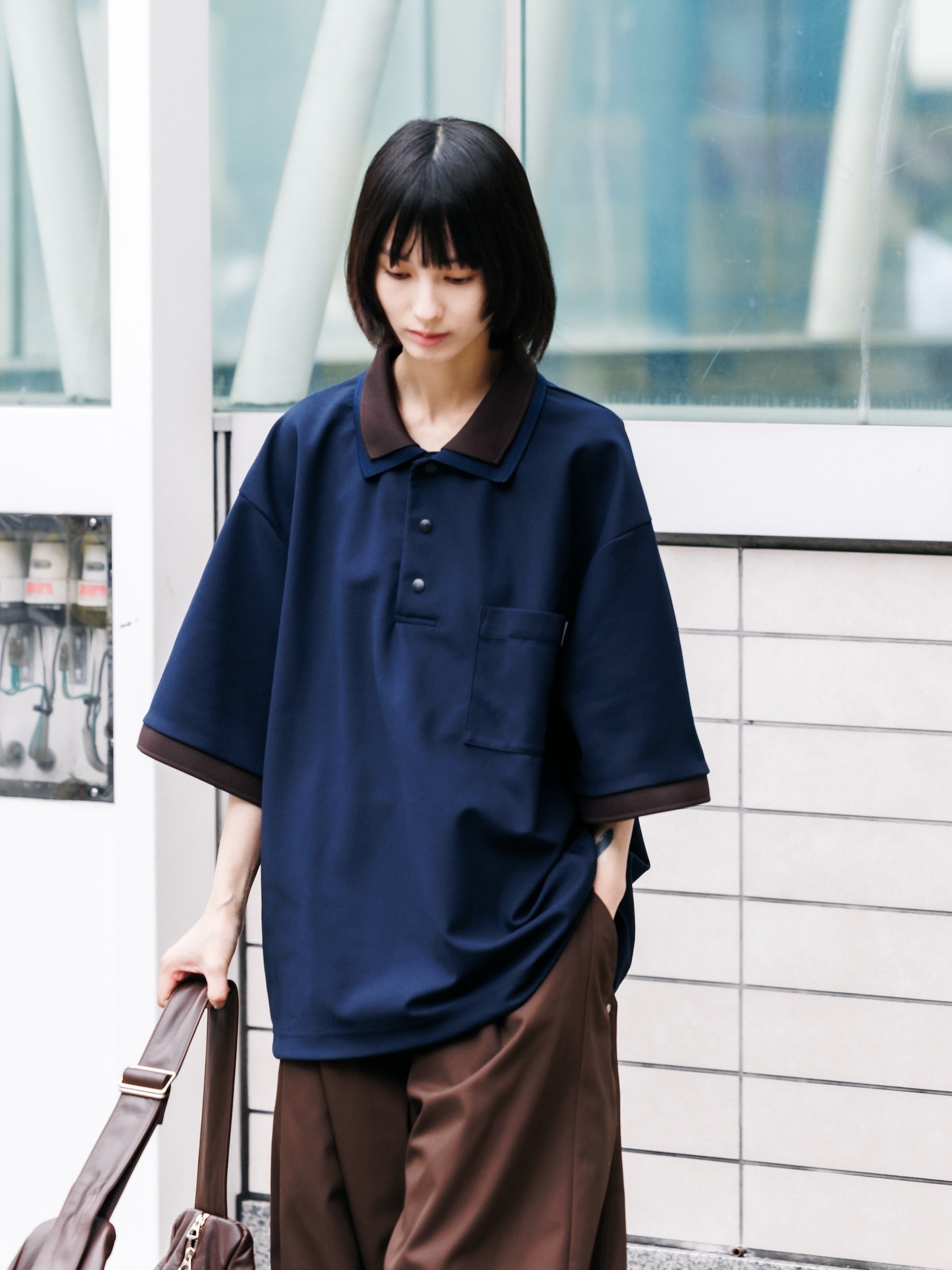 【7.11 SAT 20:00- IN STOCK】ACTIVE CITY S/S DOUBLE COLLAR POLO SHIRT (NAVY×BROWN)